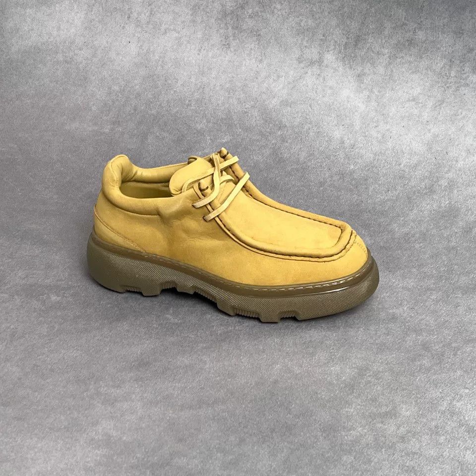 Burberry Burberry Casual Yellow Lowtop Sneakers 6 Men Size US 6 / EU 39 - 4 Thumbnail