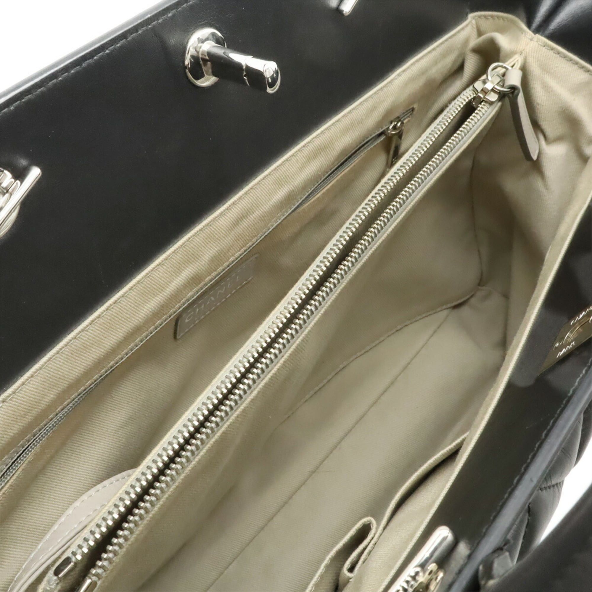 Chanel CHANEL Matelassé Coco Mark Portobello Tote Bag Shoulder Chain Leather Black A66814 Size ONE SIZE - 7 Thumbnail