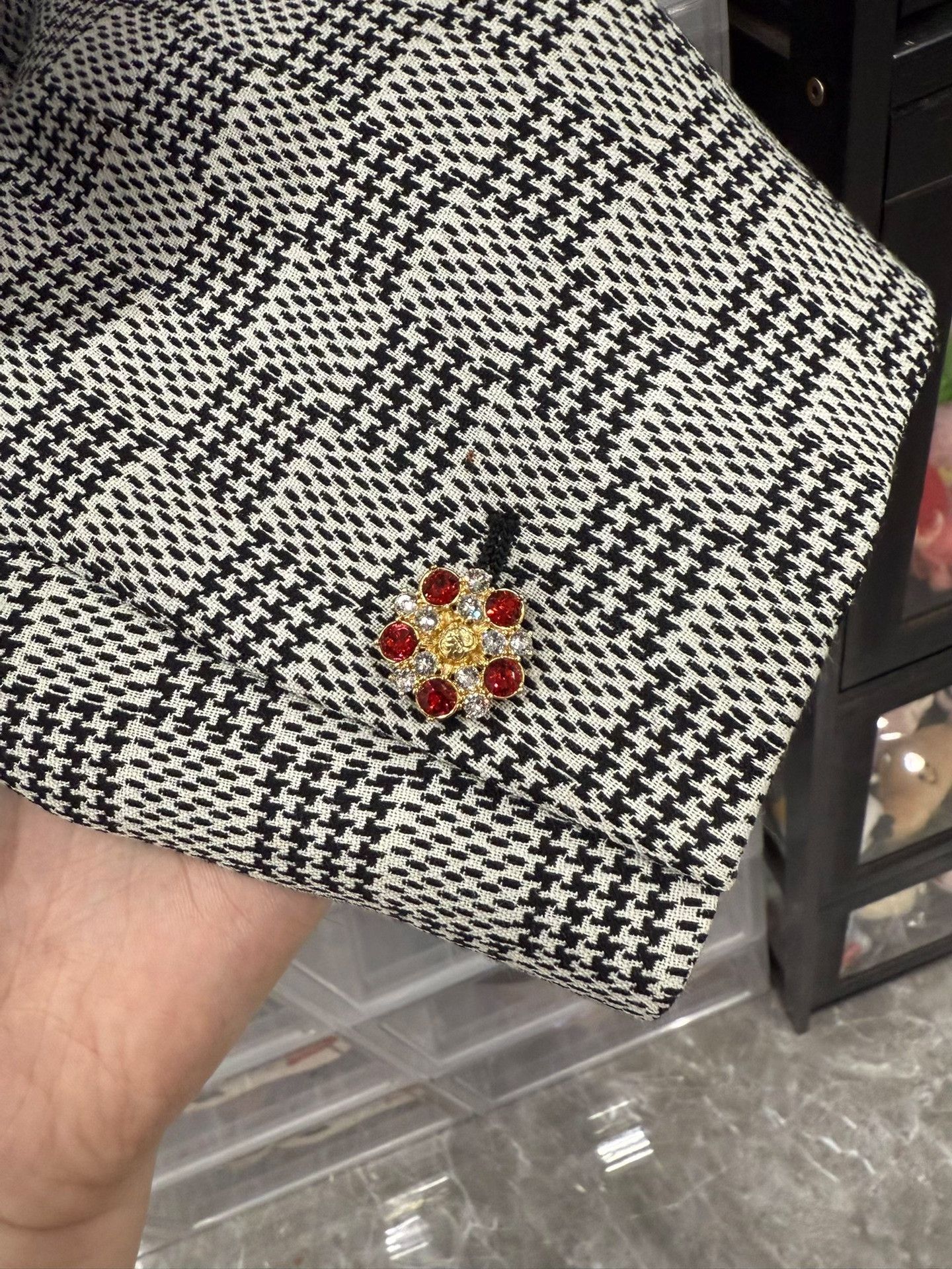 Louis Vuitton Louis Vuitton Houndstooth Wool Blazer Size US M / EU 48-50 / 2 - 4 Thumbnail