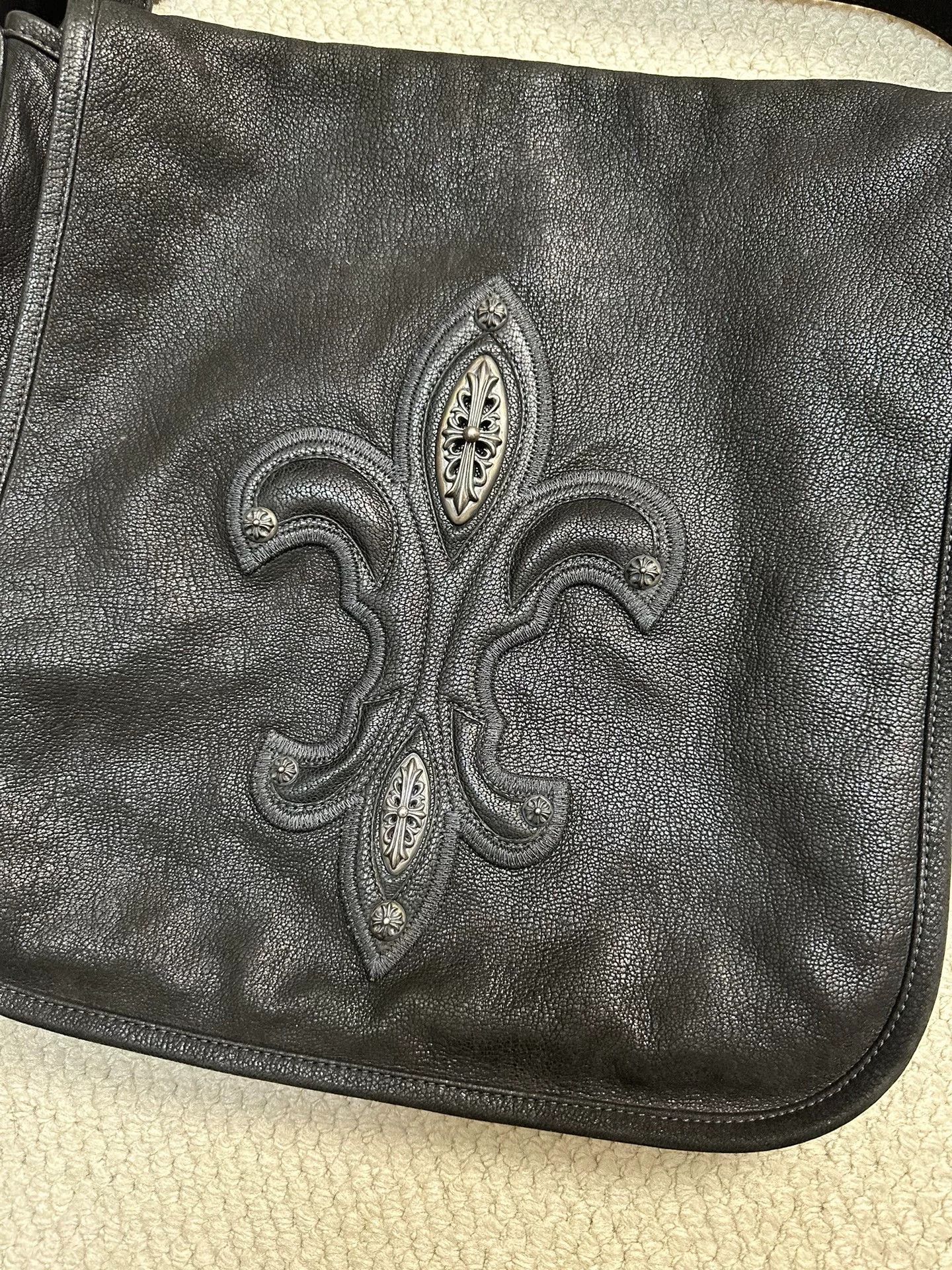Chrome Hearts Chrome Hearts Iris Messenger Bag Size ONE SIZE - 2 Thumbnail