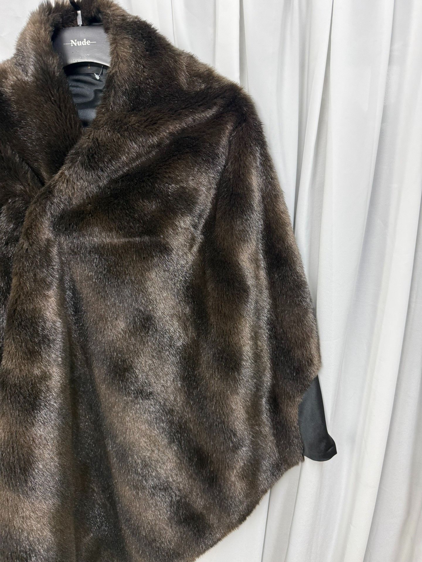 Comme des Garcons Comme des Garcons 04AW Irregular Fur Jacket Cape Size US M / EU 48-50 / 2 - 2 Thumbnail
