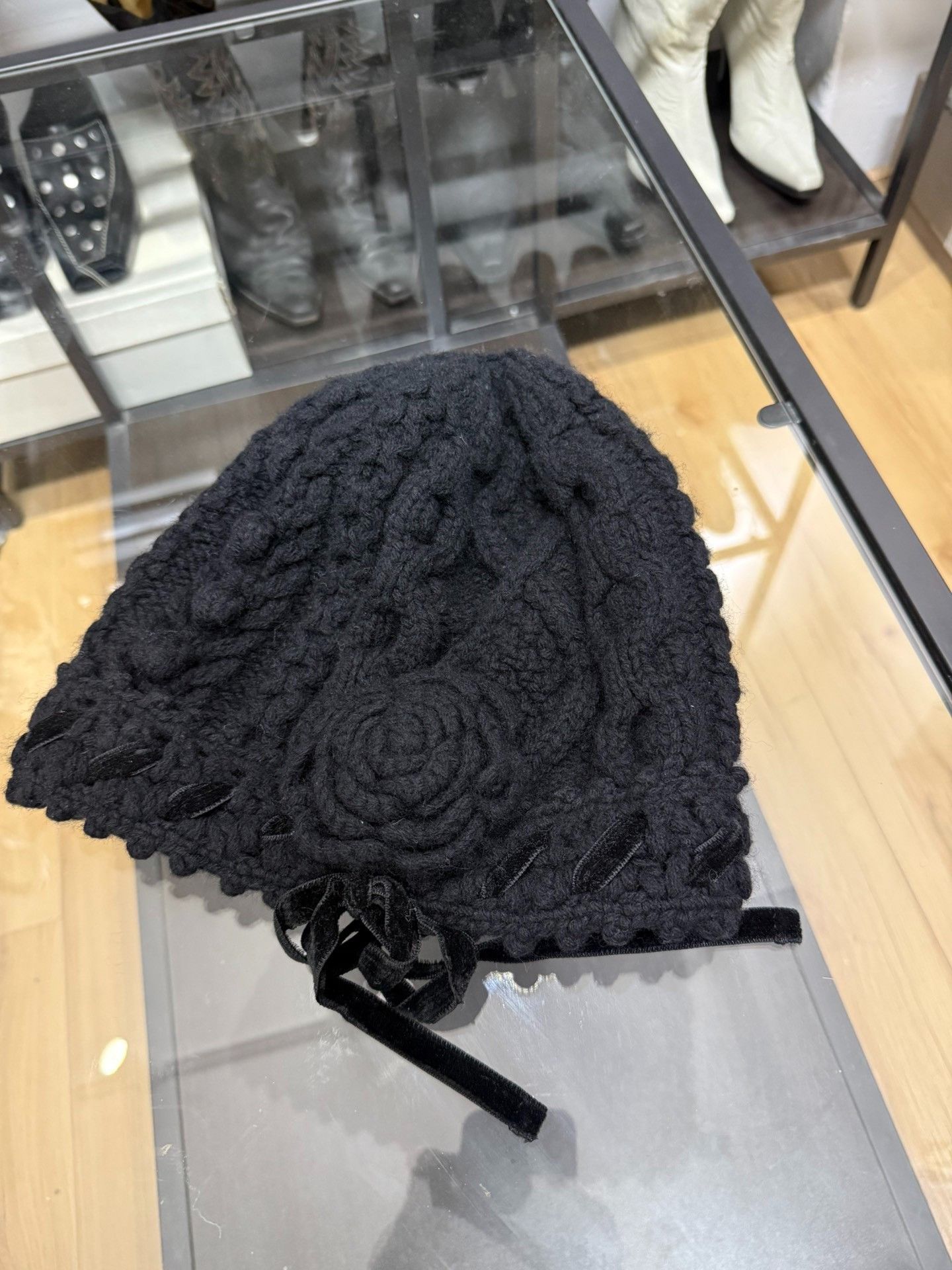Comme des Garcons Comme des Garçons Velvet Knit Beanie Size ONE SIZE - 2 Thumbnail