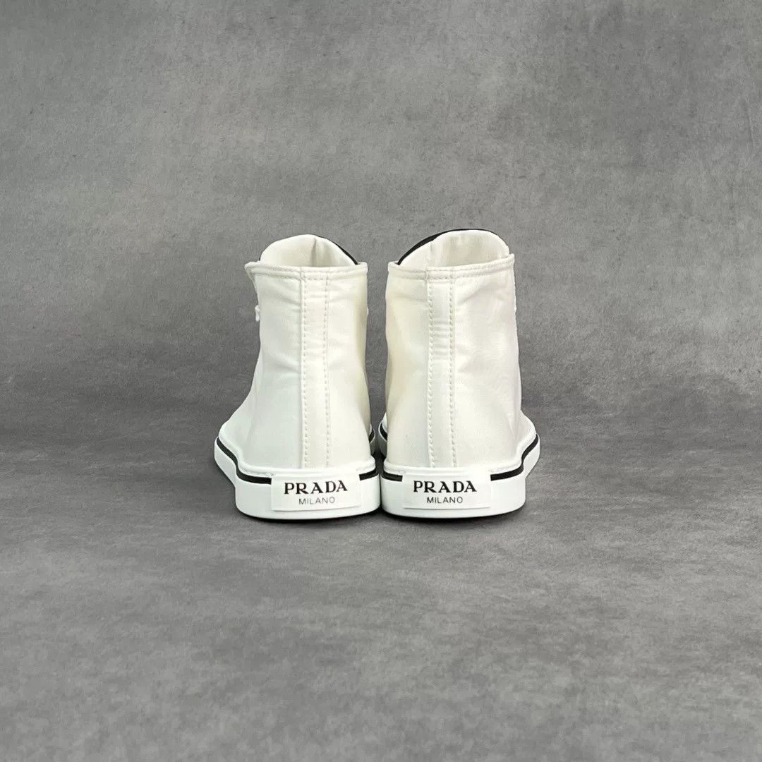 Prada Prada Retro White Hitop Sneakers 8 Men Size US 8 / EU 41 - 8 Thumbnail