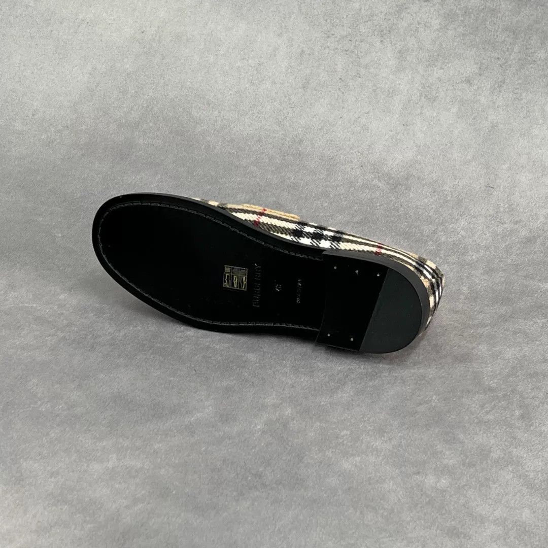 Burberry Burberry Plaid Lowtop Sneakers 10 Men Size US 10 / EU 43 - 5 Thumbnail