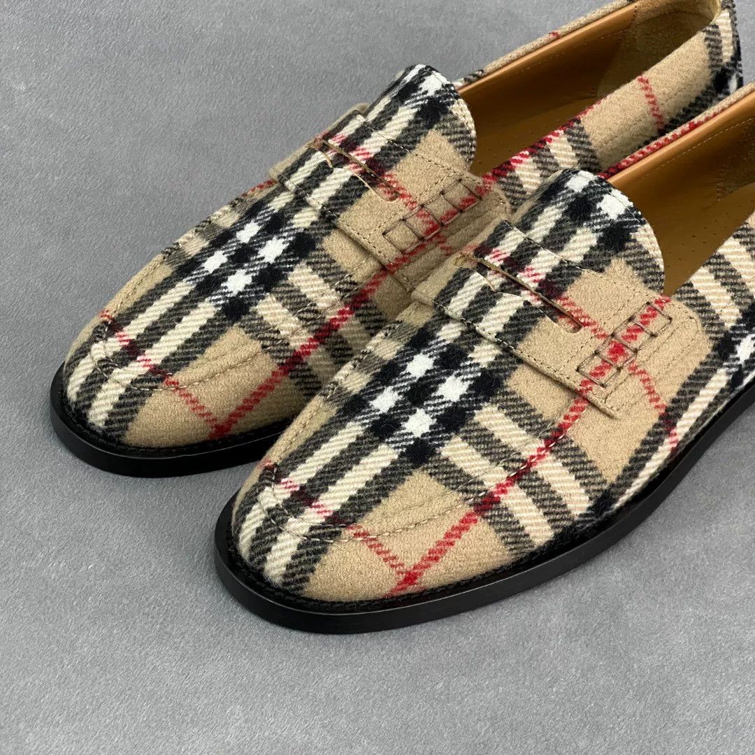 Burberry Burberry Plaid Lowtop Sneakers 10 Men Size US 10 / EU 43 - 7 Thumbnail