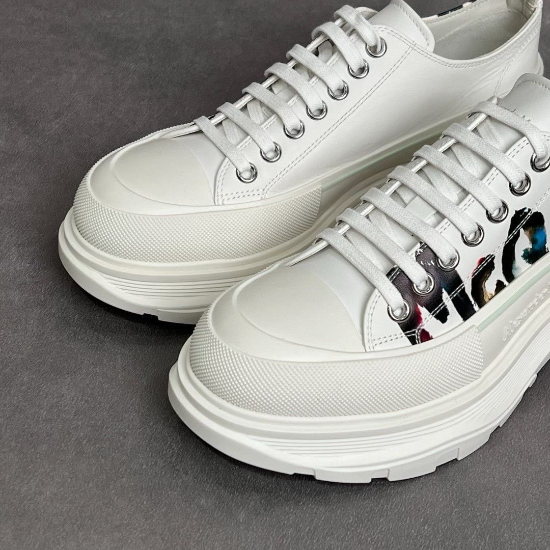 Alexander McQueen Alexander McQueen Leather Printed Lowtop Sneakers 6 Men Size US 6 / EU 39 - 3 Thumbnail
