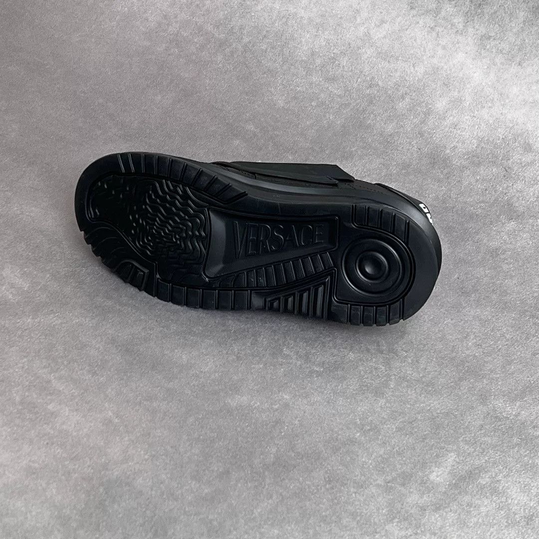 Versace Versace Casual Black Lowtop Sneakers 8 Men Size US 8 / EU 41 - 6 Thumbnail