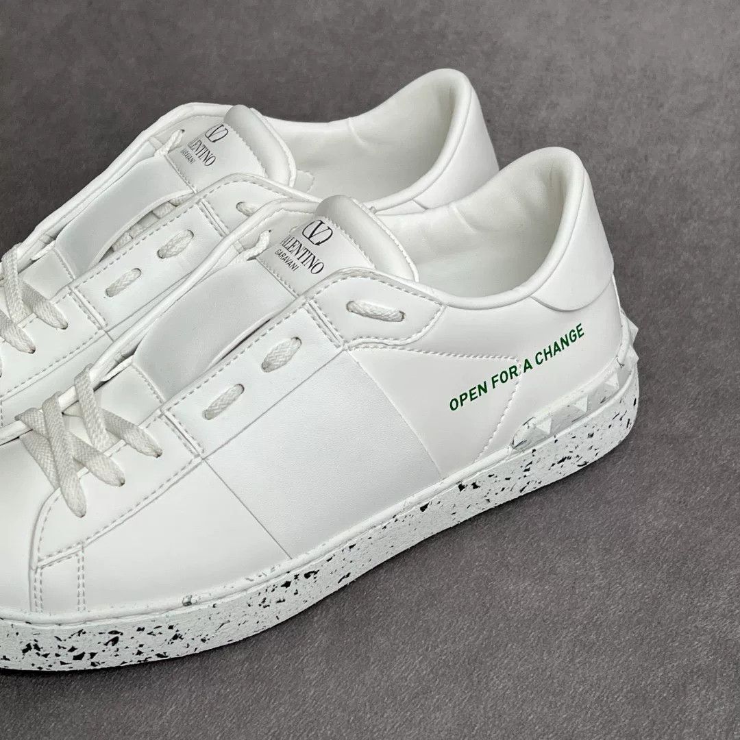 Valentino Valentino Casual Lowtop Sneakers 6 Men Size US 6 / EU 39 - 3 Thumbnail