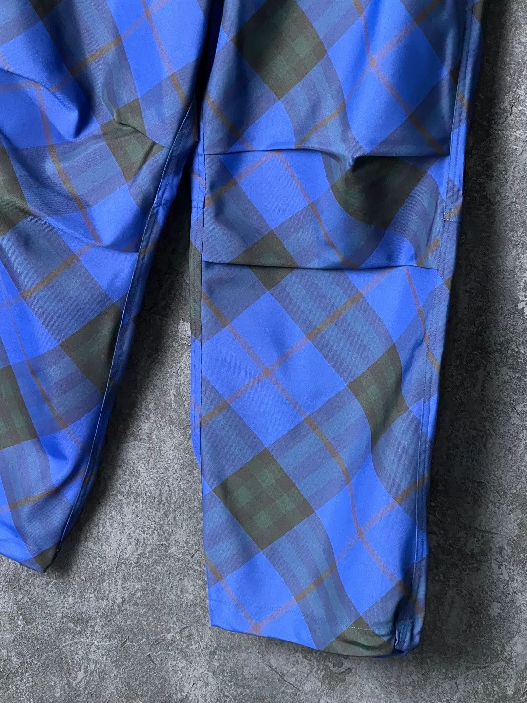 Burberry Burberry Casual Plaid Blue Casual Pants 32 Men Size US 32 / EU 48 - 5 Thumbnail