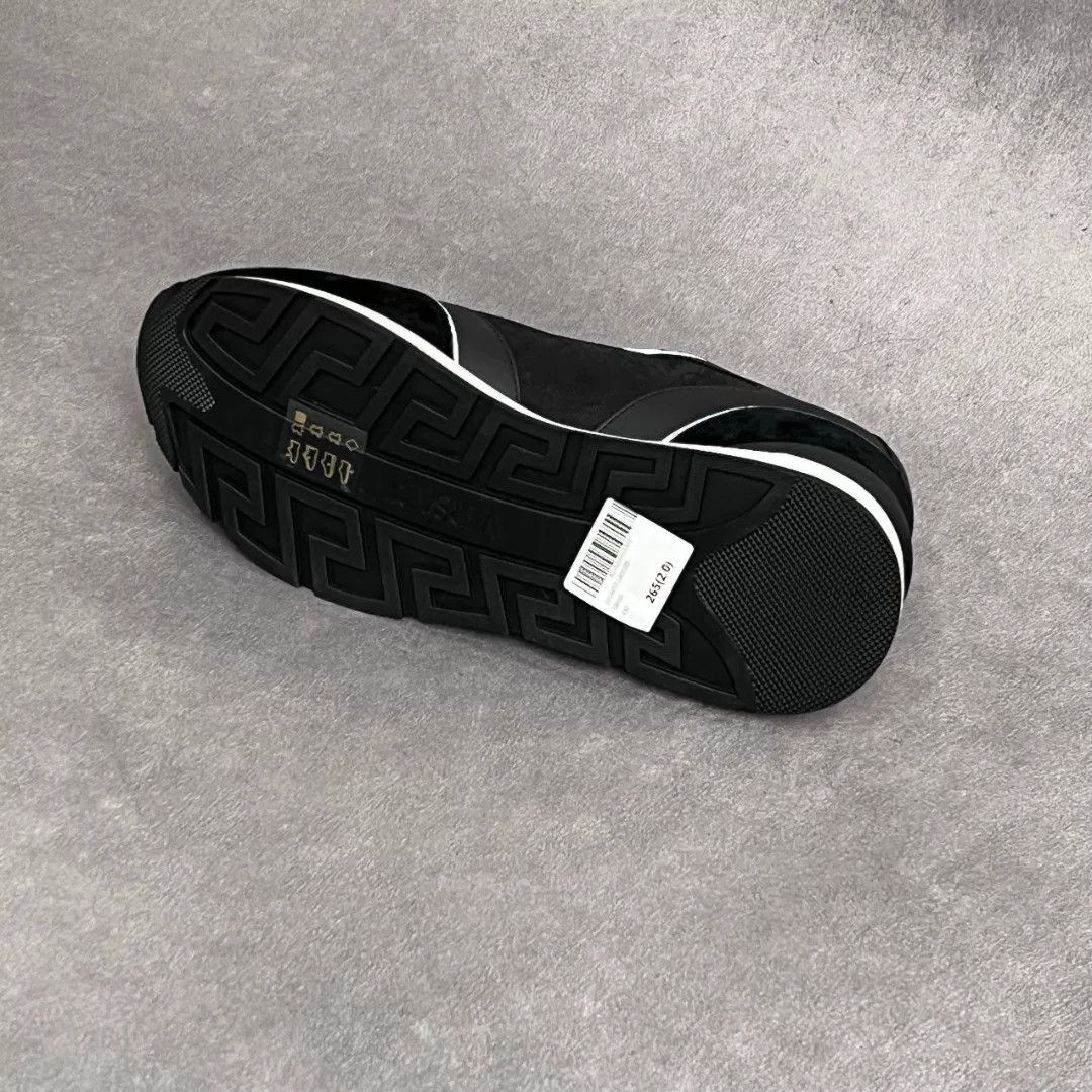 Versace Versace Casual Embroidered Lowtop Sneakers 10 Men Size US 10 / EU 43 - 6 Thumbnail