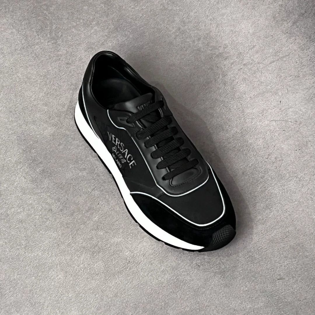 Versace Versace Casual Embroidered Lowtop Sneakers 10 Men Size US 10 / EU 43 - 5 Thumbnail