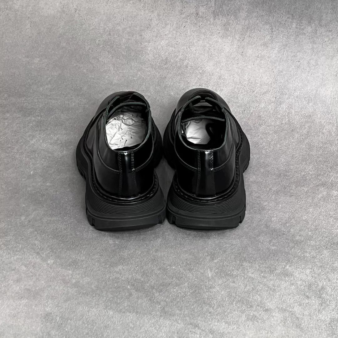 Alexander McQueen Alexander McQueen Casual Black Lowtop Sneakers 9 Men Size US 9 / EU 42 - 8 Thumbnail