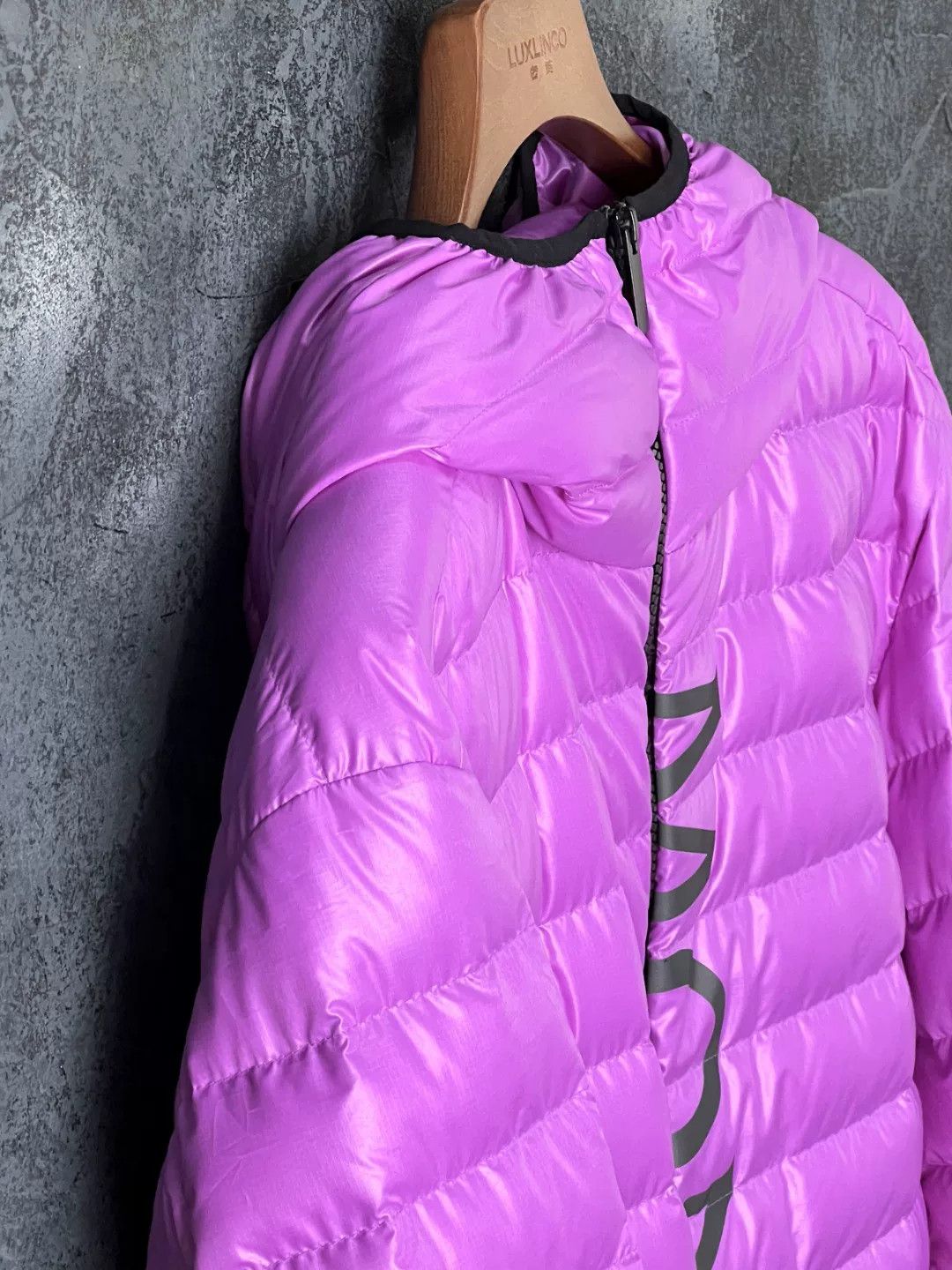 Moncler Moncler Down Purple Heavy Coat l Men Size US L / EU 52-54 / 3 - 5 Thumbnail