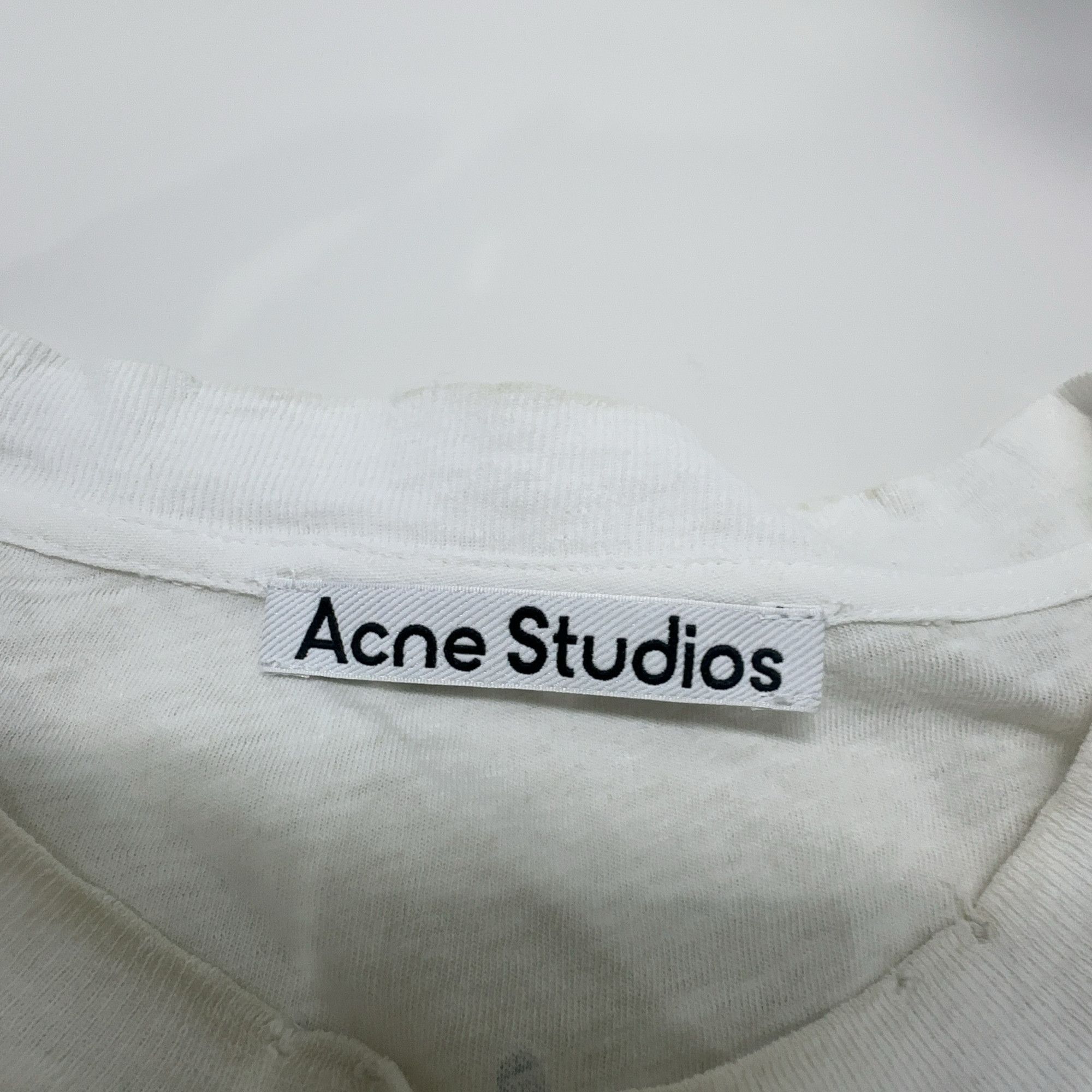 Acne Studios Acne Studios Spray Print Long Sleeve T-Shirt S Size US S / EU 44-46 / 1 - 6 Thumbnail
