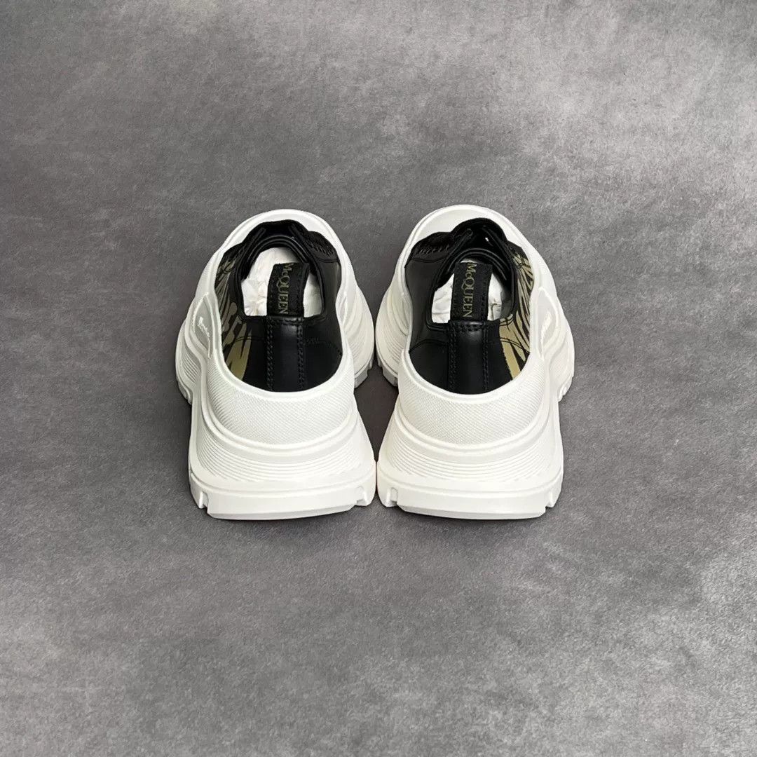 Alexander McQueen Alexander McQueen Casual Printed Lowtop Sneakers 10 Men Size US 10 / EU 43 - 8 Thumbnail