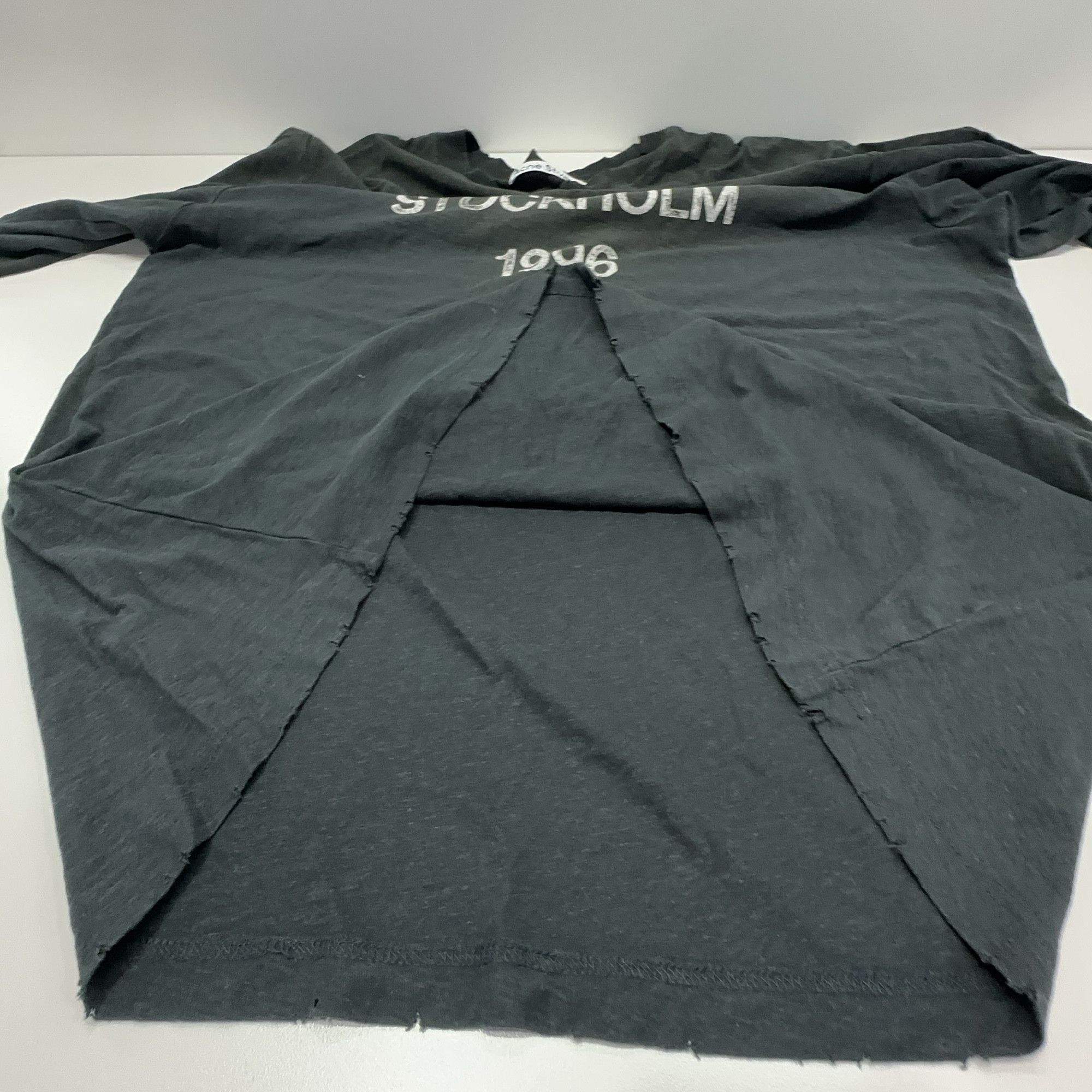 Acne Studios Acne Studios Stockholm 1996 Long Sleeve T-Shirt L Size US L / EU 52-54 / 3 - 10 Thumbnail