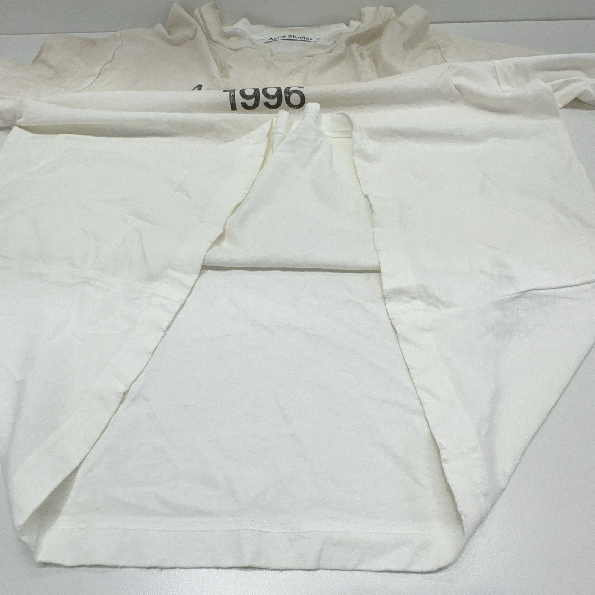 Acne Studios Acne Studios 1996 Distressed Long Sleeve T-Shirt L Size US L / EU 52-54 / 3 - 7 Thumbnail