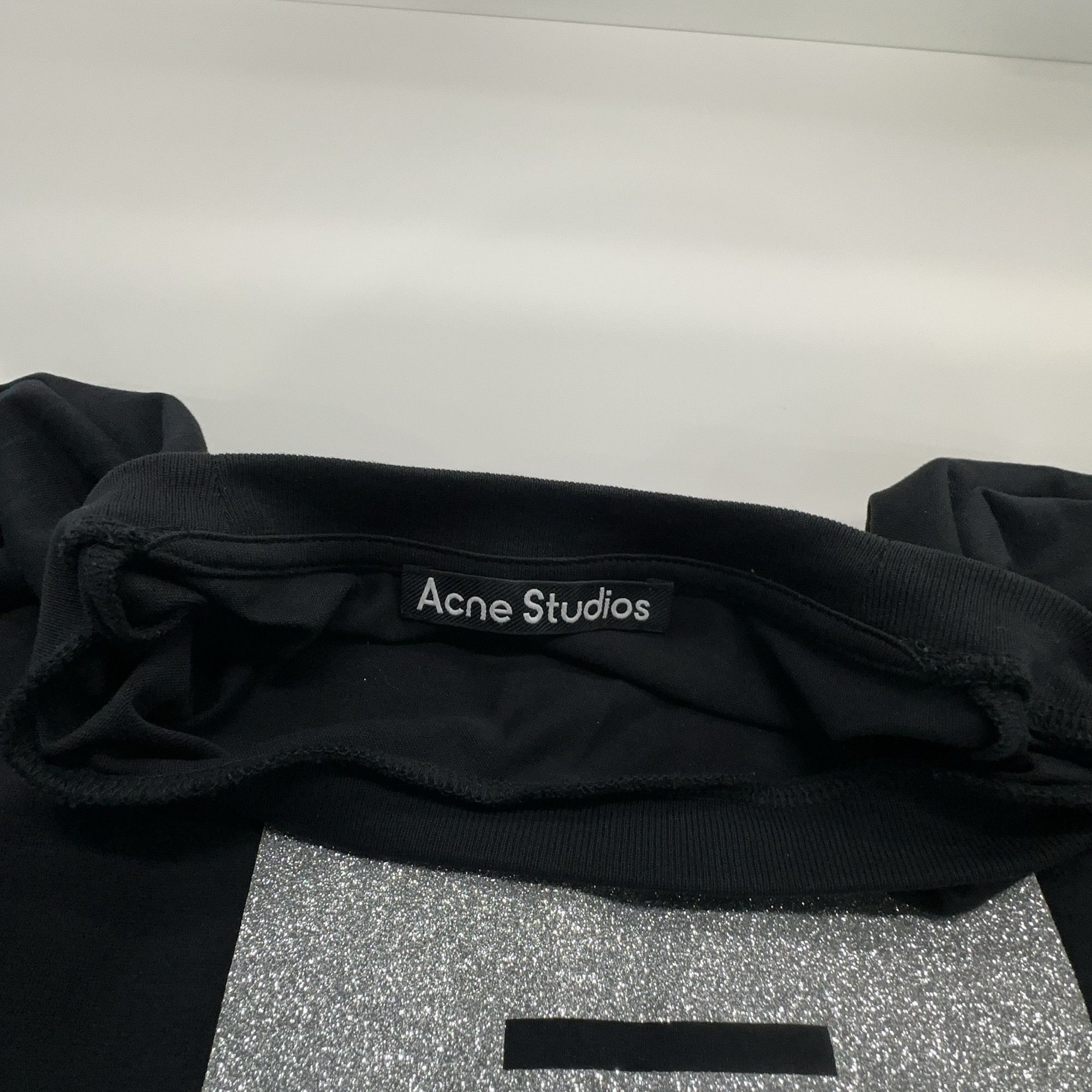 Acne Studios Acne Studios Glitter Face Smile T-Shirt XS Size US XS / EU 42 / 0 - 7 Thumbnail