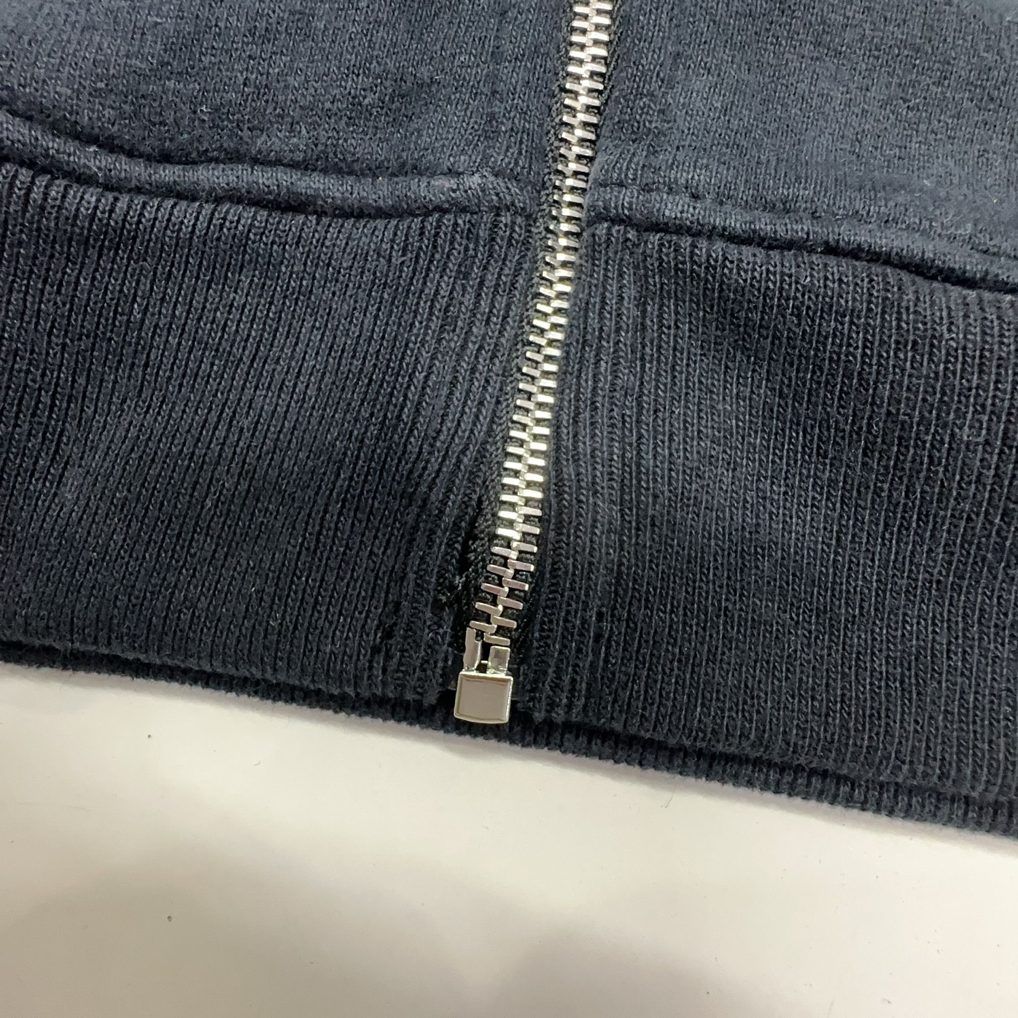 Acne Studios Acne Studios Embroidered Logo Zip Jacket L Size US L / EU 52-54 / 3 - 8 Thumbnail