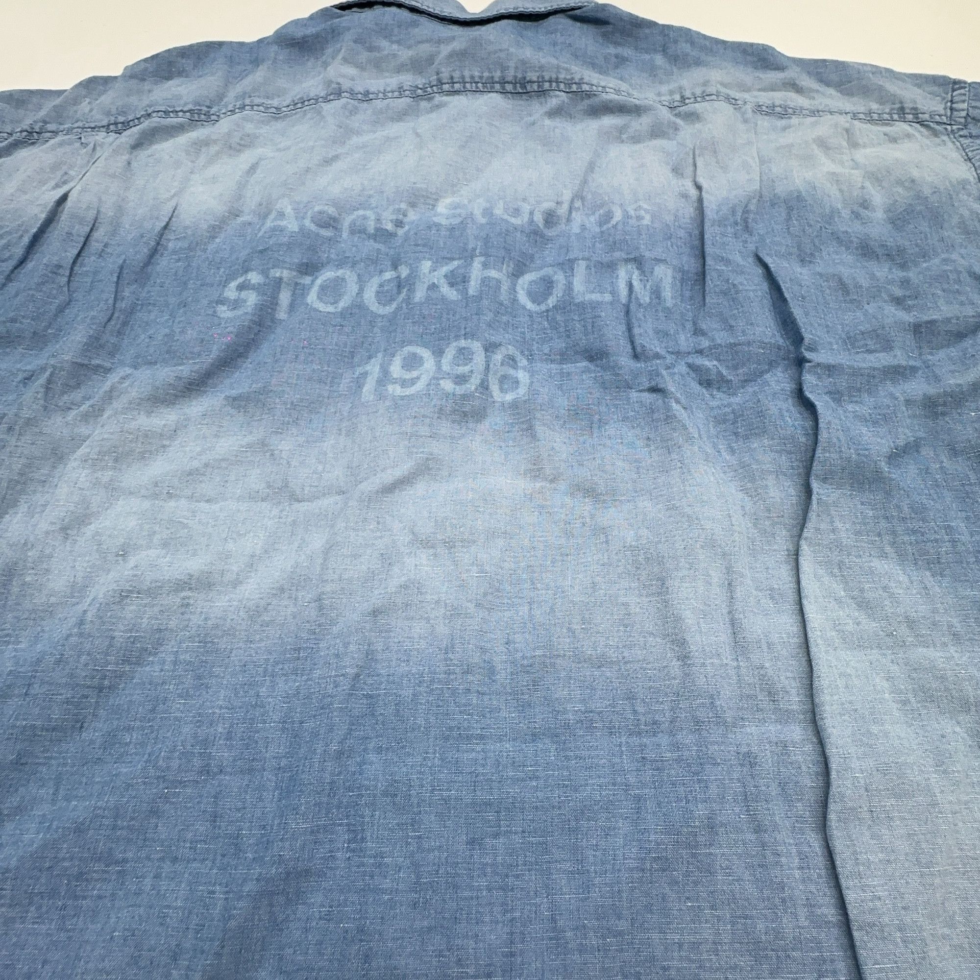 Acne Studios Acne Studios Faded Logo Short Sleeve Shirt US L Size US L / EU 52-54 / 3 - 7 Thumbnail