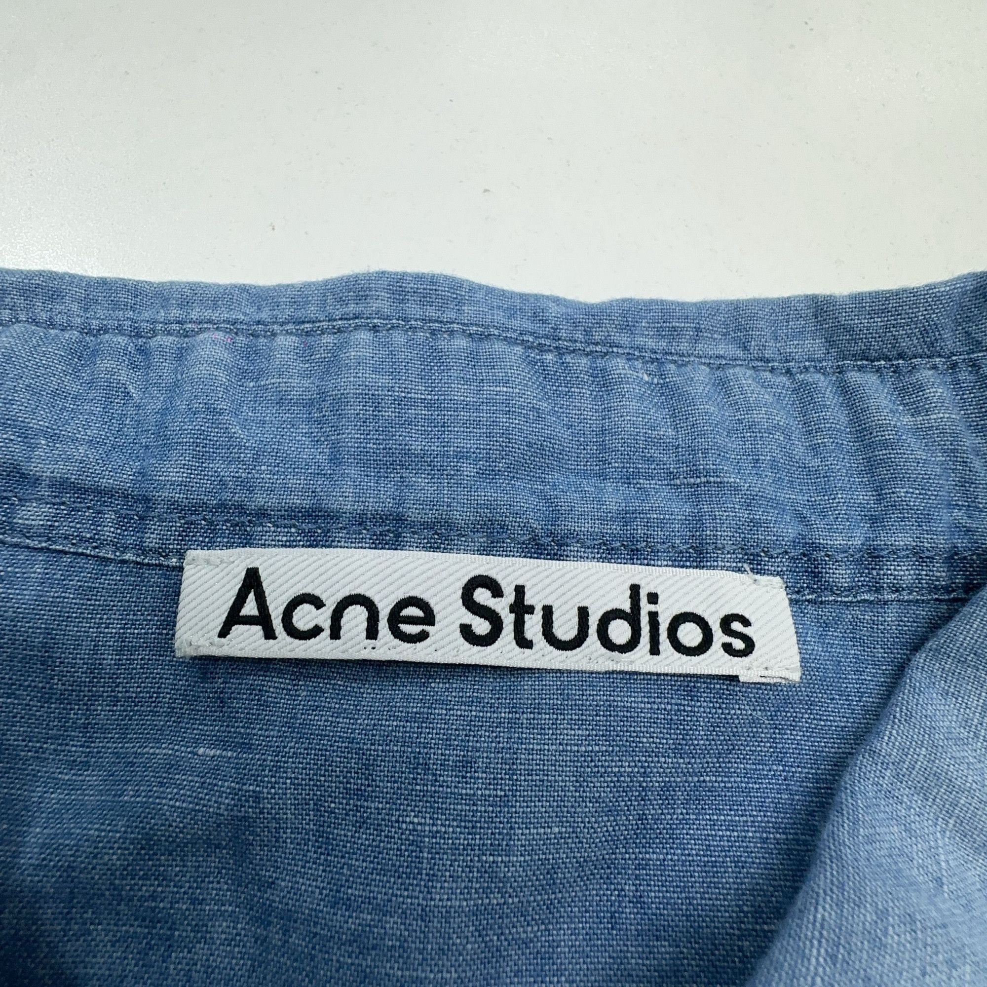 Acne Studios Acne Studios Faded Logo Short Sleeve Shirt US L Size US L / EU 52-54 / 3 - 6 Thumbnail