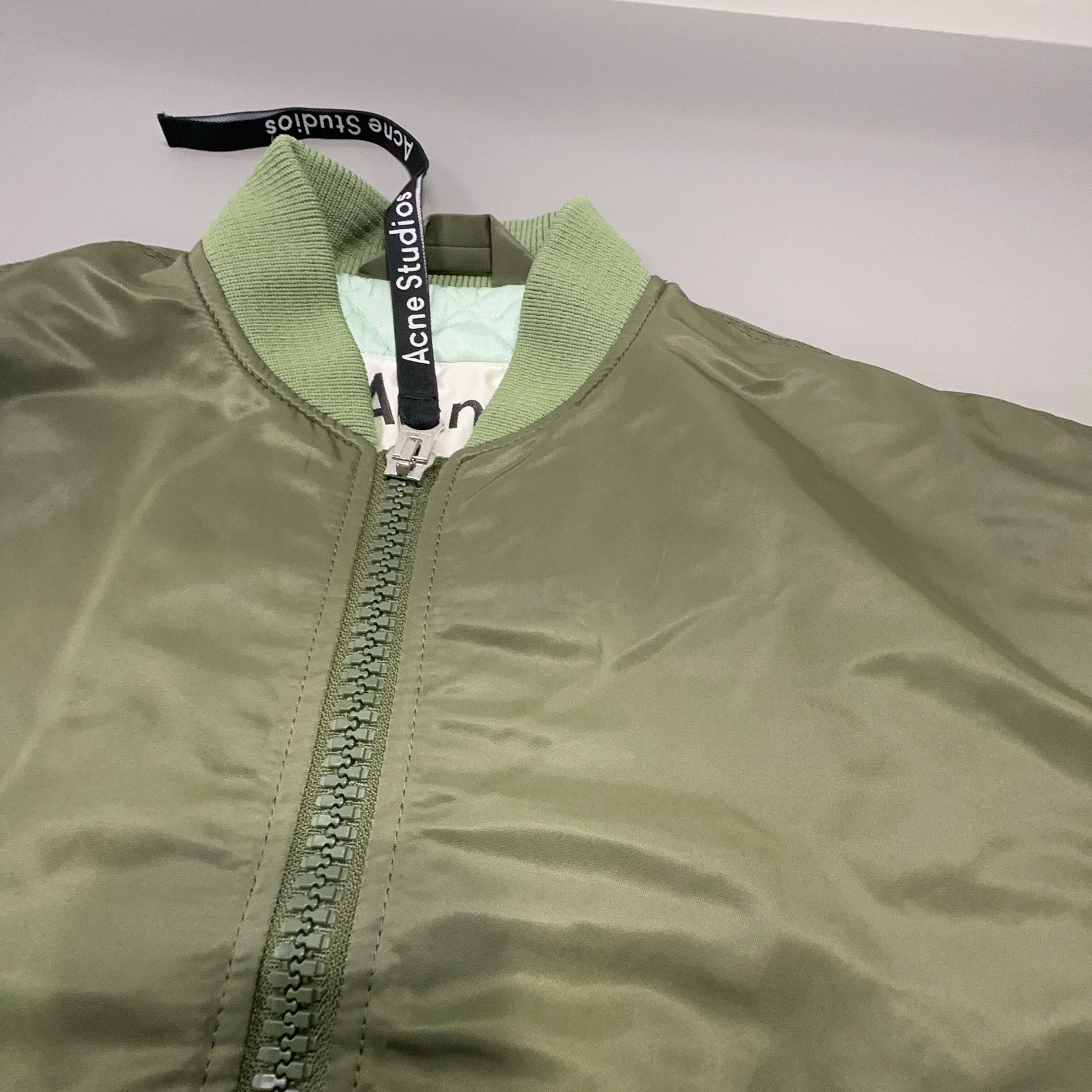 Acne Studios Acne Studios Clea Ruched Bomber Jacket 32 Size XXS / US 00 / IT 34 - 6 Thumbnail