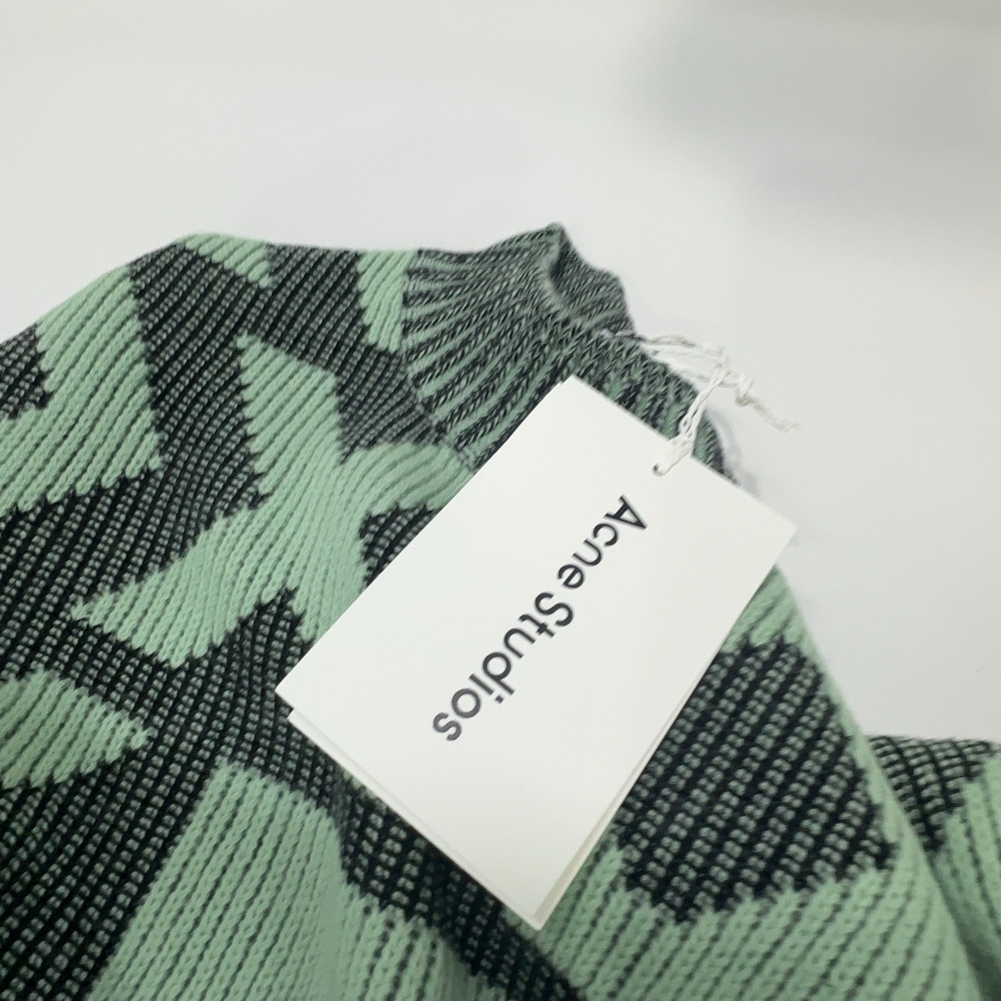 Acne Studios Acne Studios XOXO Intarsia Sweater XXS Size US XXS / EU 40 - 5 Thumbnail