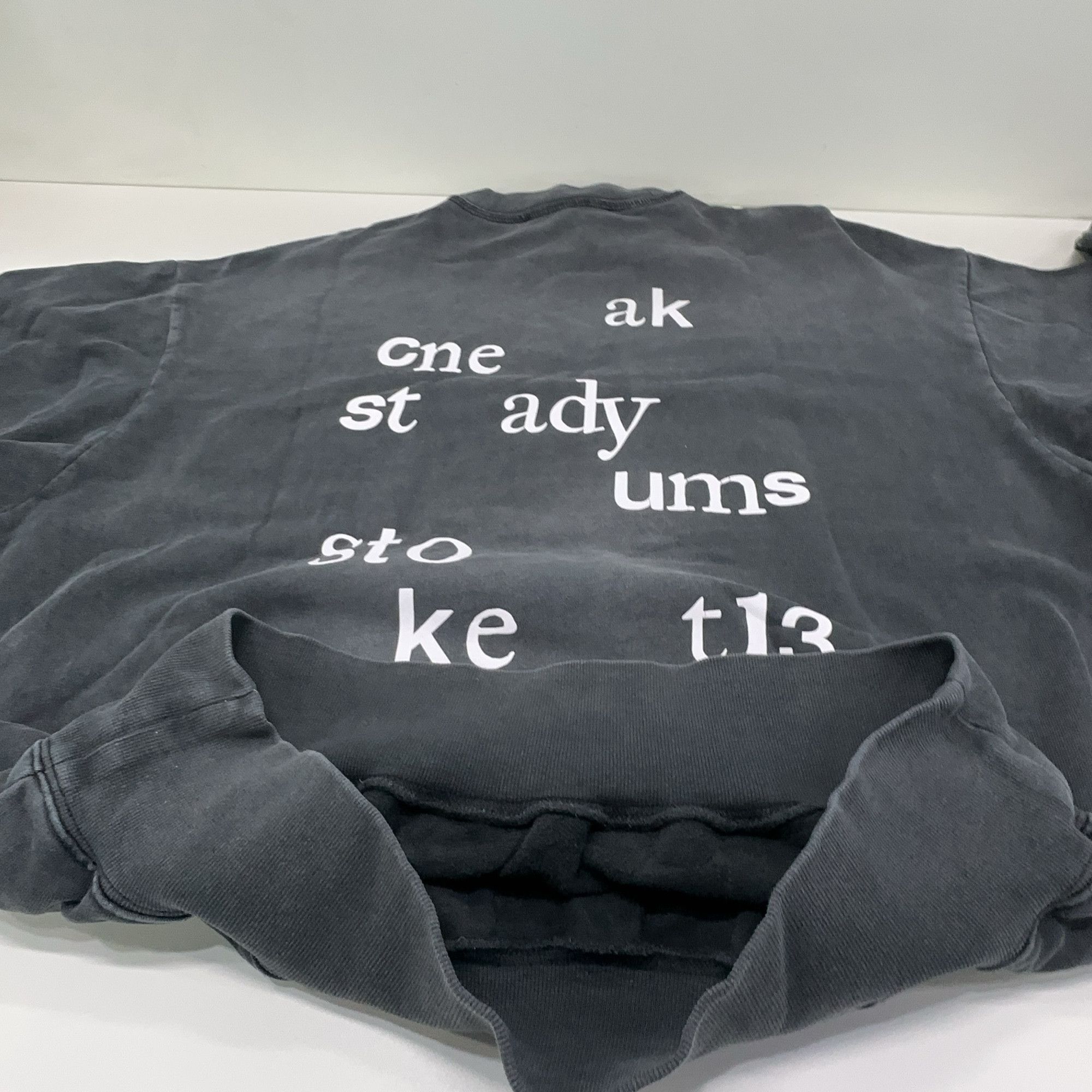 Acne Studios Acne Studios Logo Print Crewneck Sweatshirt XS Size US XS / EU 42 / 0 - 11 Thumbnail