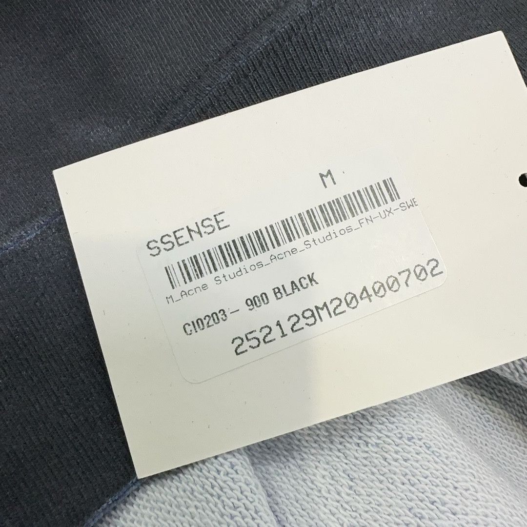 Acne Studios Acne Studios Medallion Distressed Sweatshirt M Size US M / EU 48-50 / 2 - 6 Thumbnail