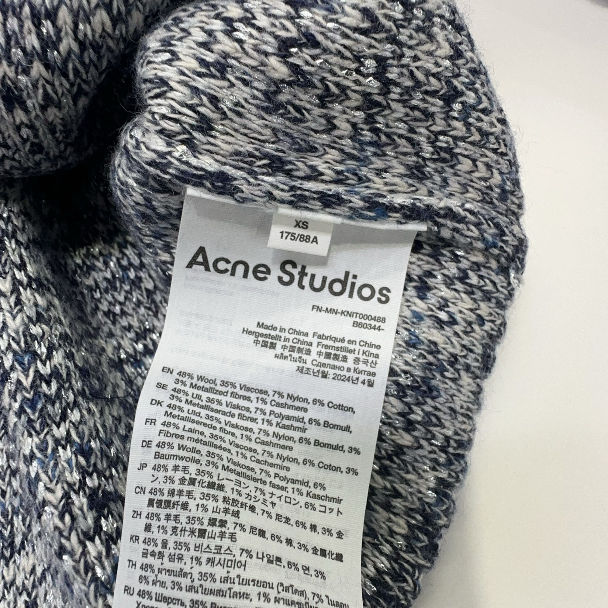 Acne Studios Acne Studios Heart Jacquard Knit Sweater XS Size US XS / EU 42 / 0 - 6 Thumbnail