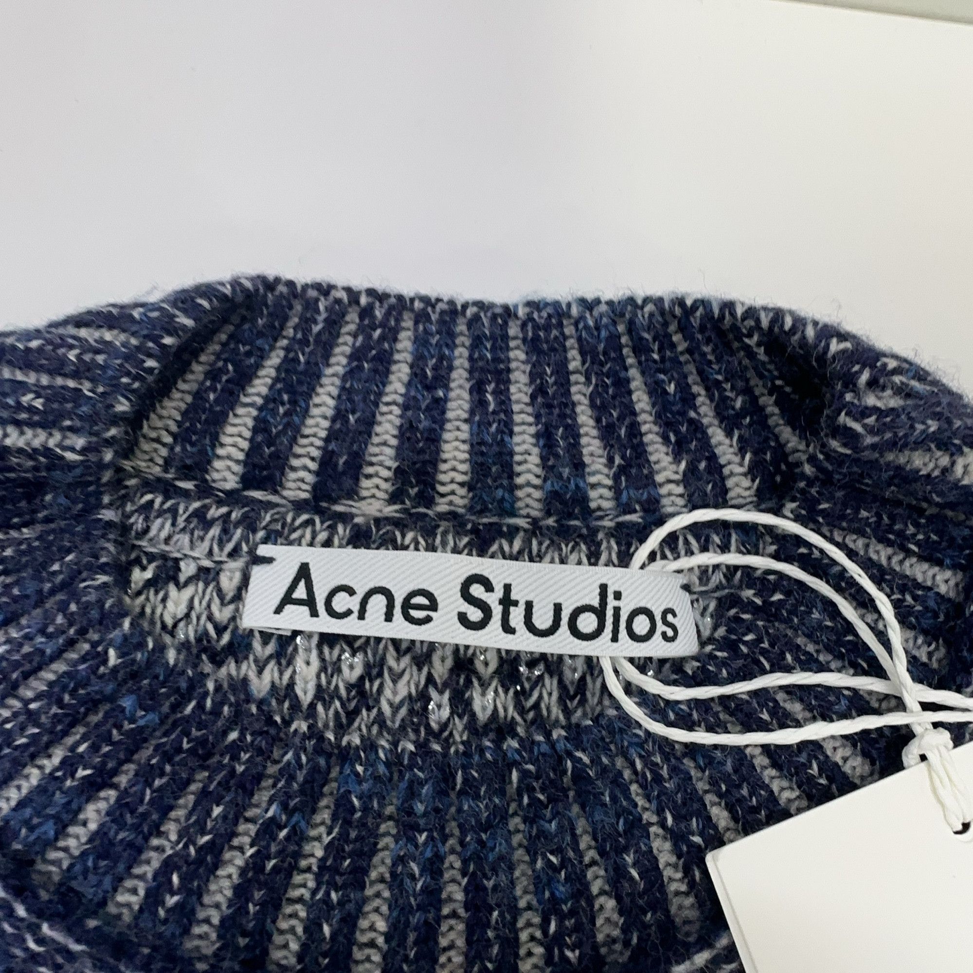 Acne Studios Acne Studios Heart Jacquard Knit Sweater XS Size US XS / EU 42 / 0 - 5 Thumbnail