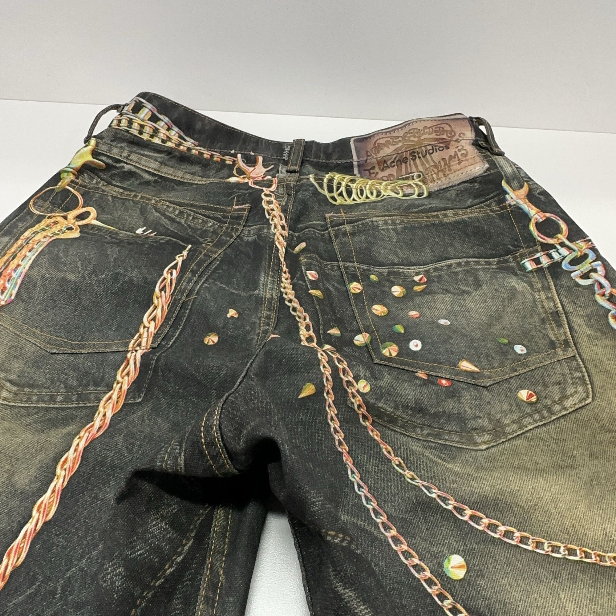 Acne Studios Acne Studios Horse 1981 Chain Print Jeans Size M Size US 32 / EU 48 - 9 Thumbnail