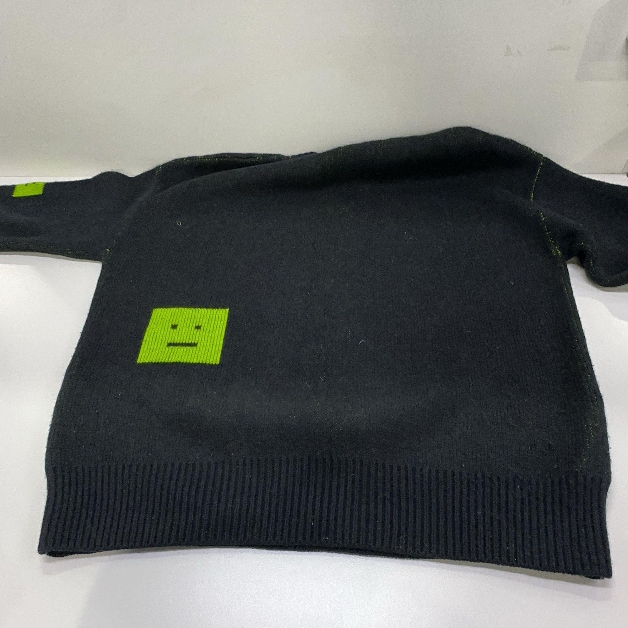 Acne Studios Acne Studios Face Patch Wool Sweater Size XL Size US XL / EU 56 / 4 - 12 Thumbnail