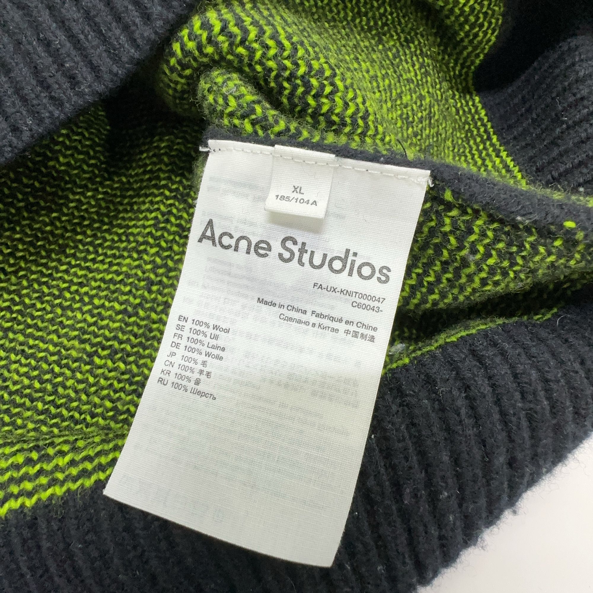Acne Studios Acne Studios Face Patch Wool Sweater Size XL Size US XL / EU 56 / 4 - 4 Thumbnail