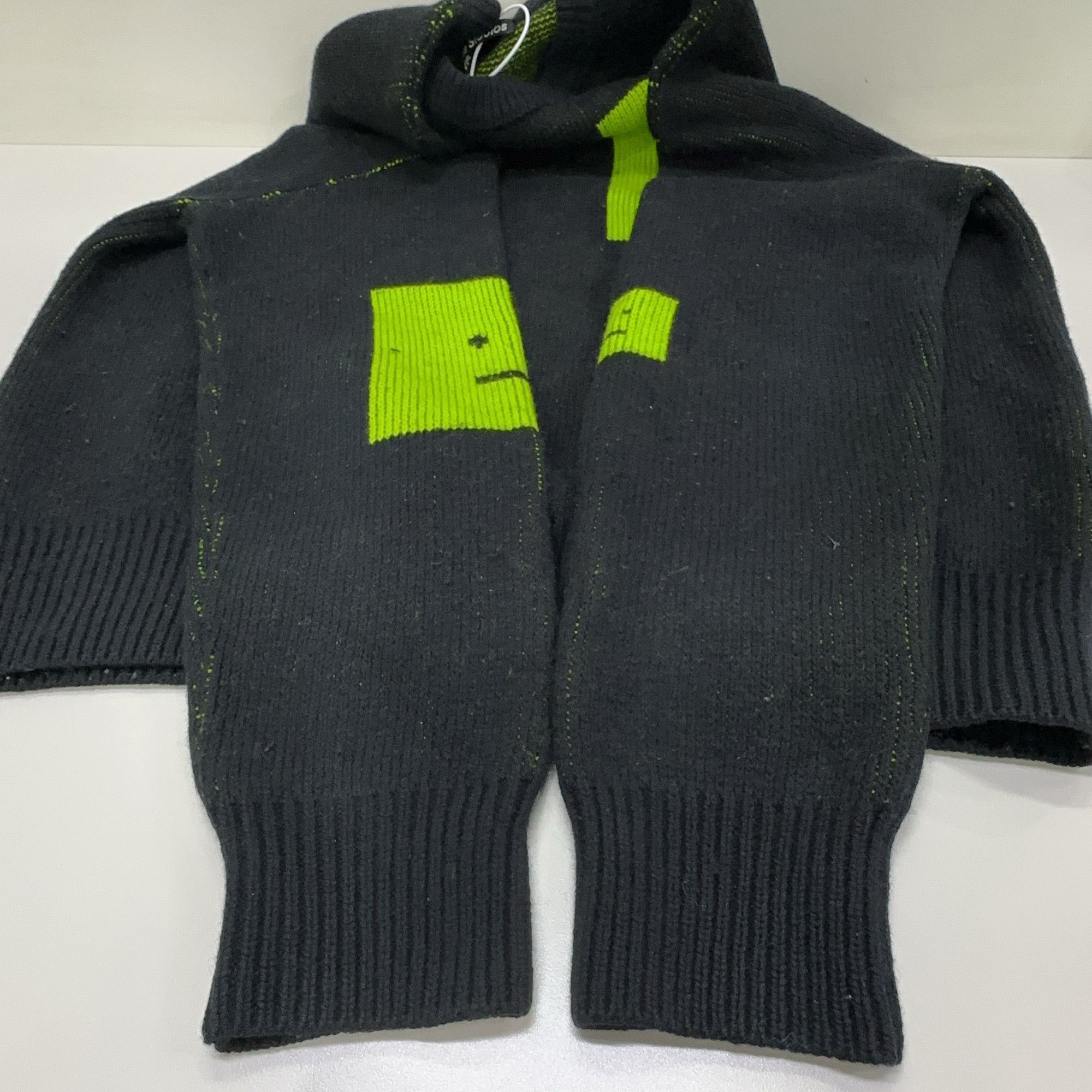 Acne Studios Acne Studios Face Patch Wool Sweater Size XL Size US XL / EU 56 / 4 - 9 Thumbnail