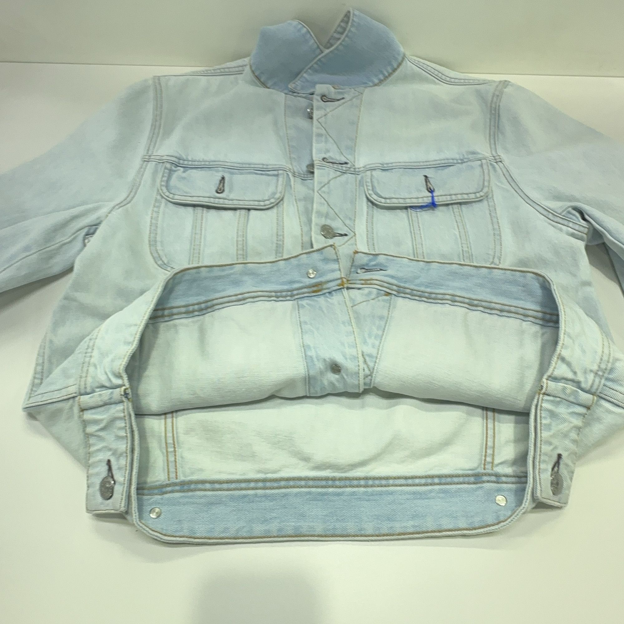 Acne Studios Acne Studios Light Blue Blå Konst Denim Jacket Size 50 Size US M / EU 48-50 / 2 - 11 Thumbnail