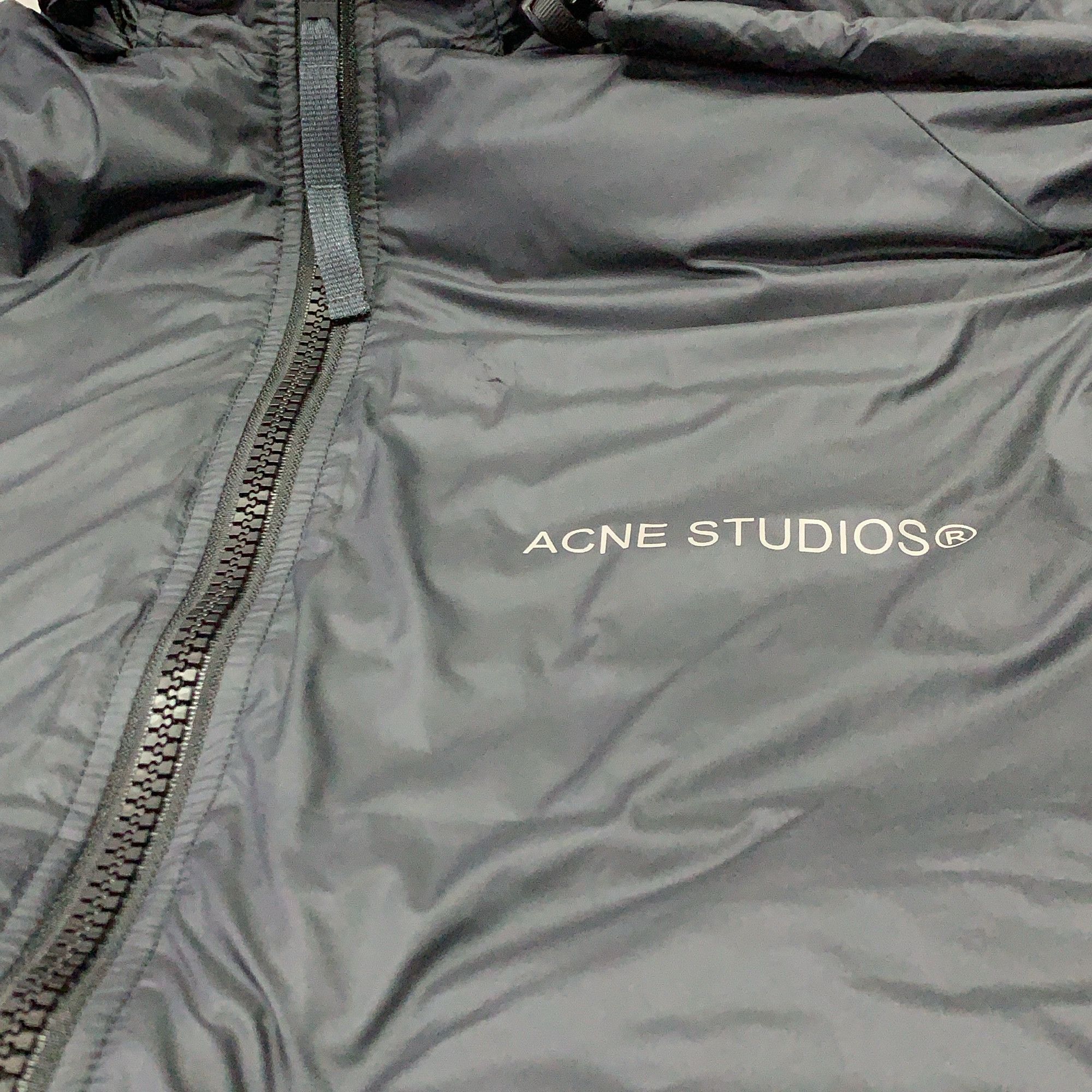 Acne Studios Acne Studios Reflective Logo Puffer Jacket Size 46 Size US S / EU 44-46 / 1 - 7 Thumbnail