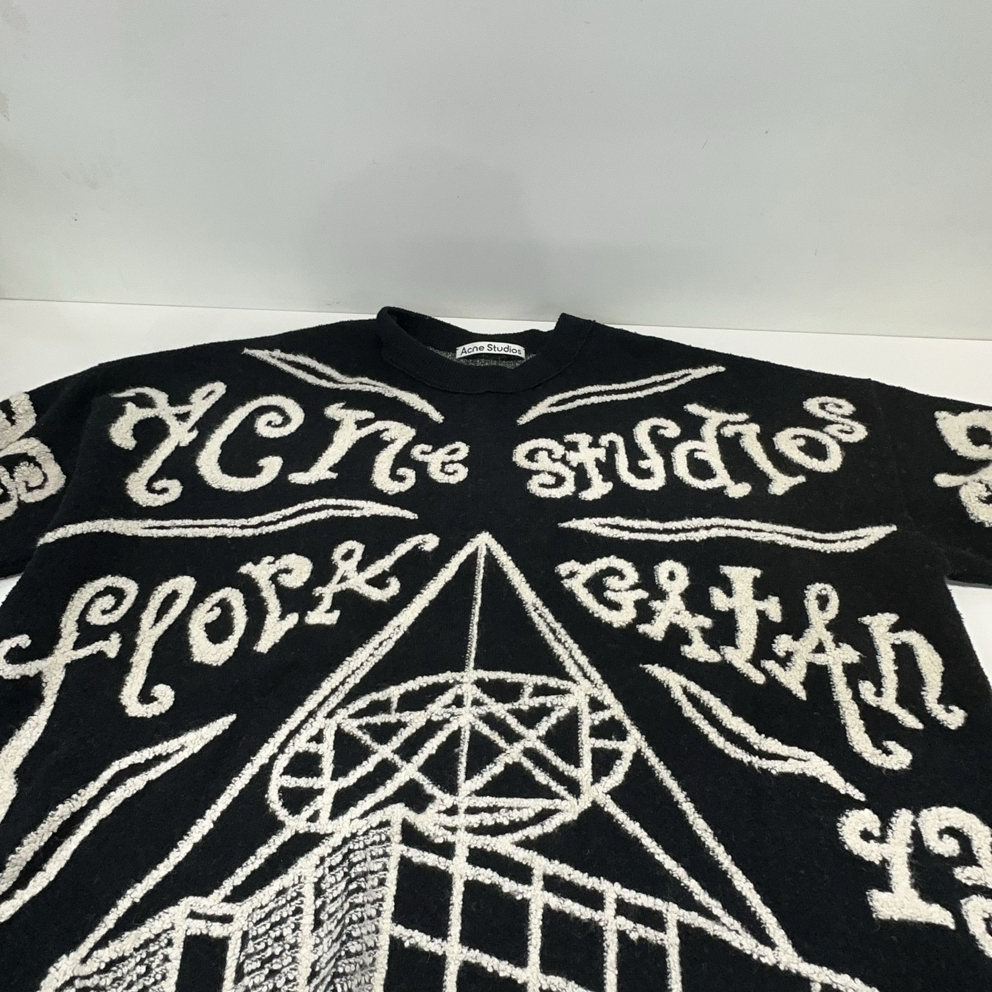 Acne Studios Acne Studios Graphic Intarsia Knit Sweater L Size US L / EU 52-54 / 3 - 7 Thumbnail