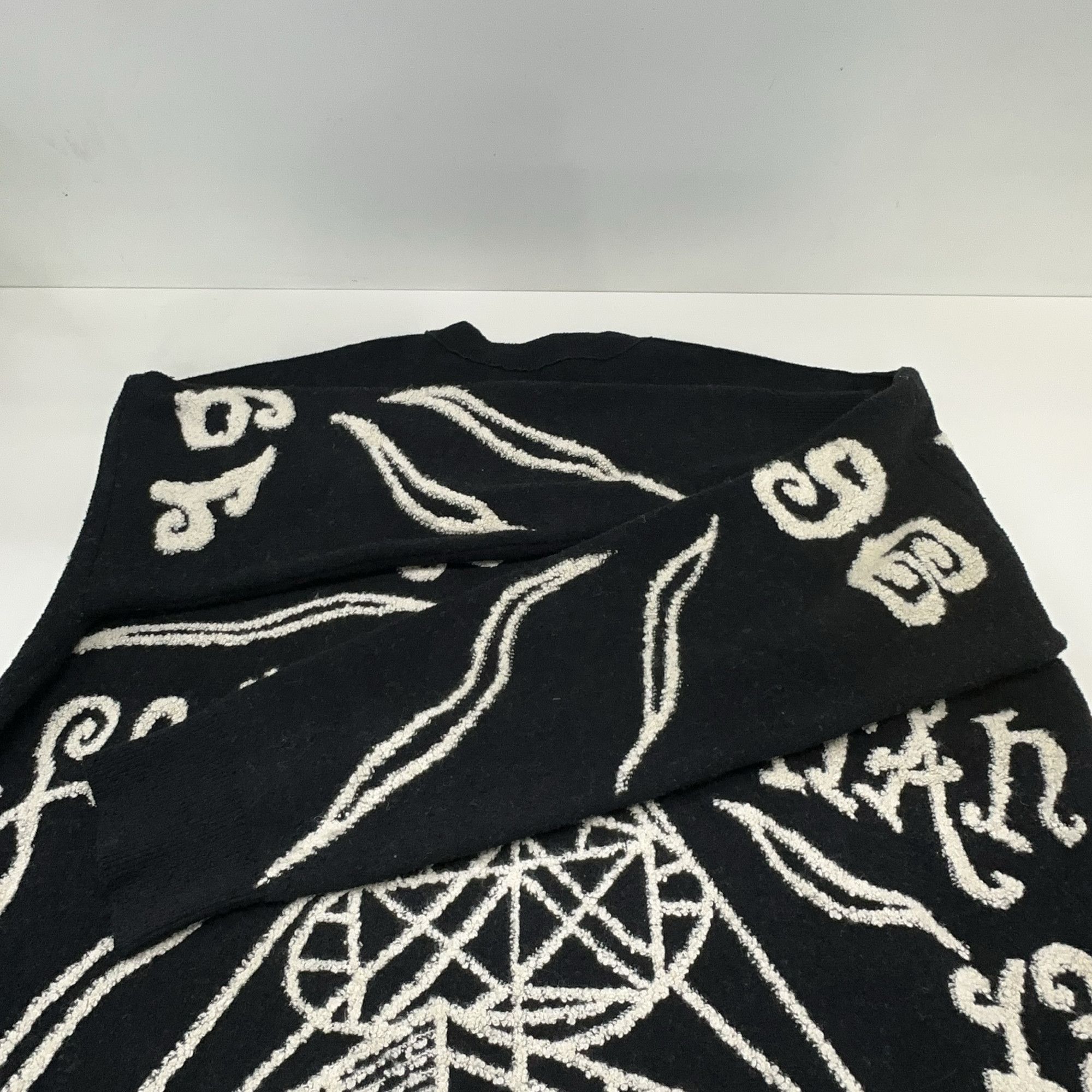 Acne Studios Acne Studios Graphic Intarsia Knit Sweater L Size US L / EU 52-54 / 3 - 14 Thumbnail