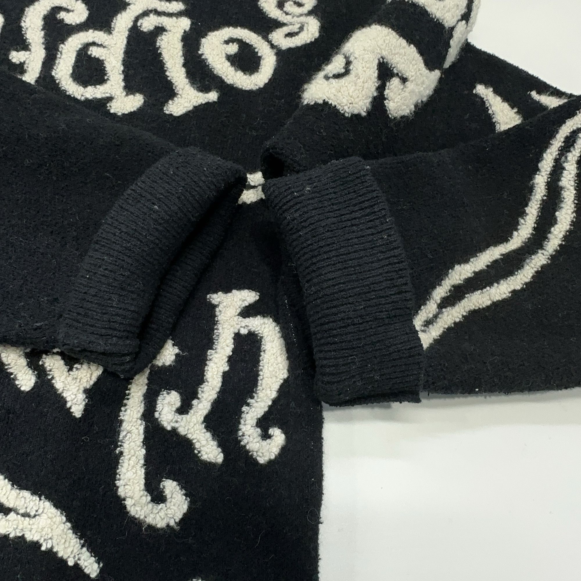 Acne Studios Acne Studios Graphic Intarsia Knit Sweater L Size US L / EU 52-54 / 3 - 11 Thumbnail