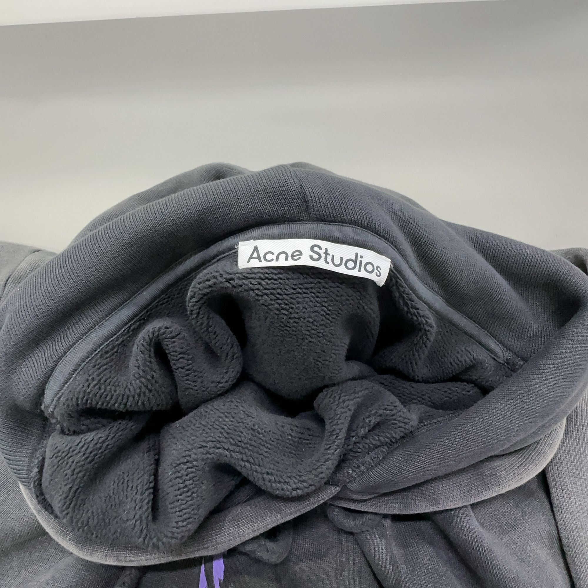 Acne Studios Acne Studios Faded Skull Graphic Hoodie S Size US S / EU 44-46 / 1 - 6 Thumbnail