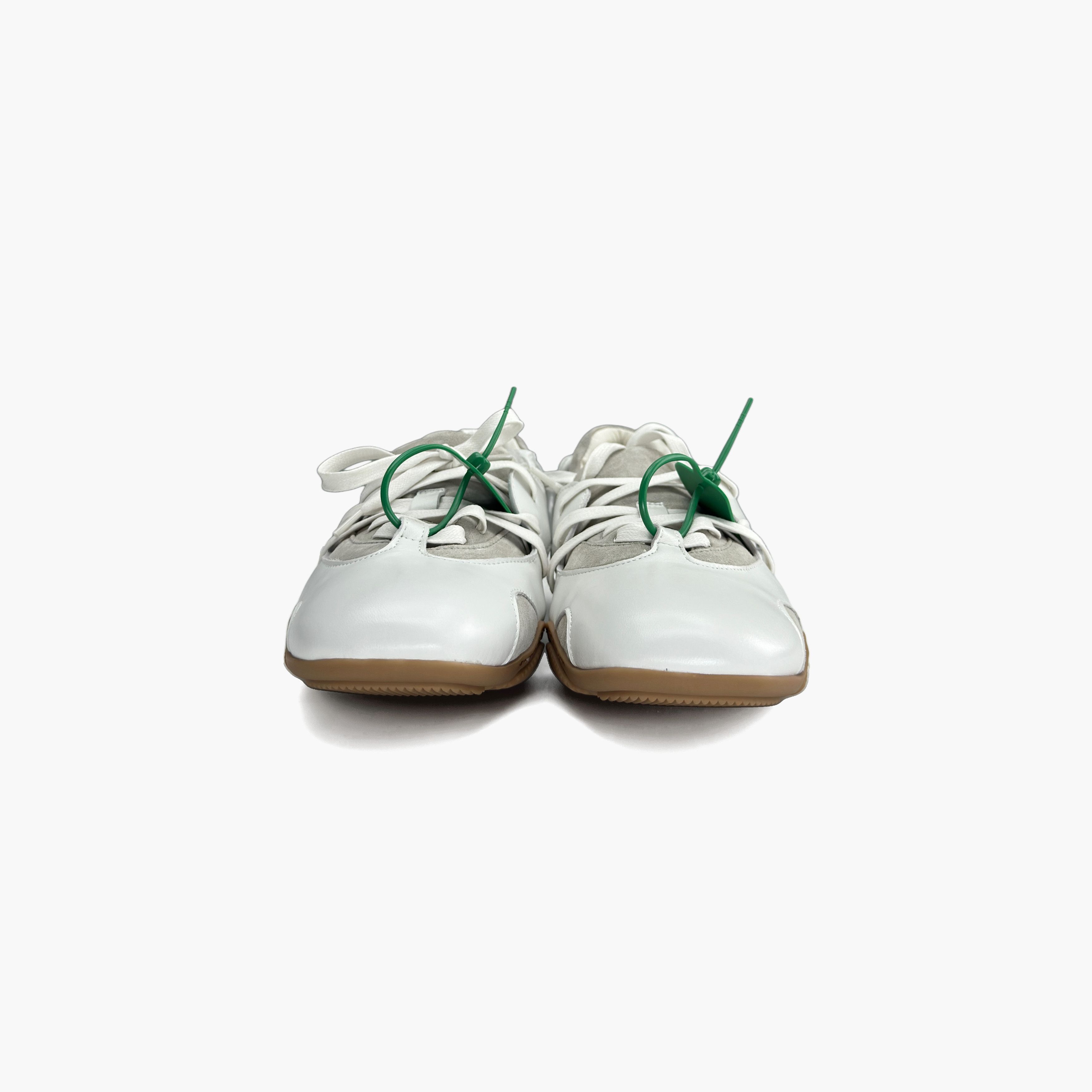 Acne Studios Acne Studios White Leather Ballet Low-Top Sneakers 40 Size US 7 / EU 40 - 6 Thumbnail