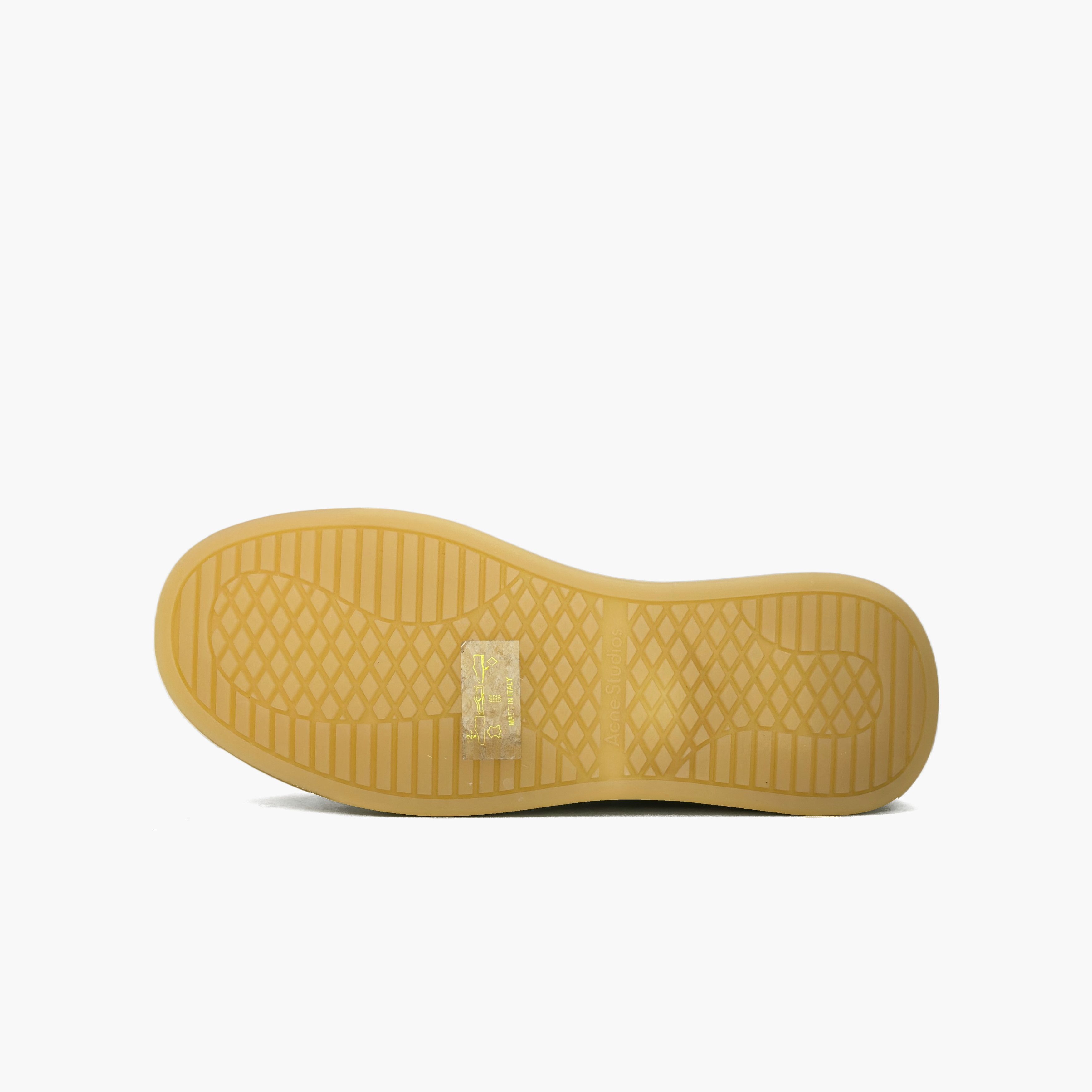 Acne Studios Acne Studios White Leather Velcro Sneakers 39 Size US 6 / EU 39 - 9 Thumbnail