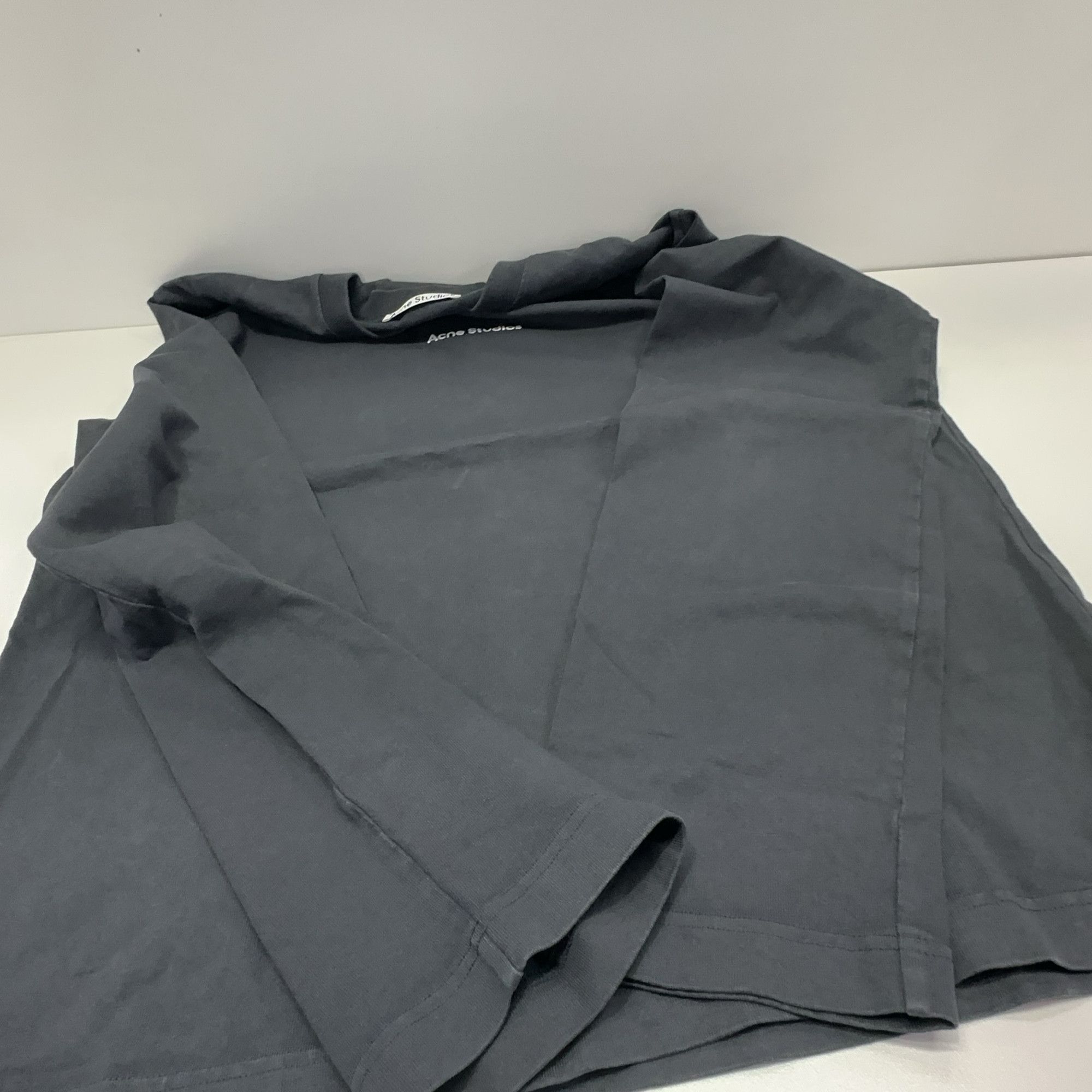 Acne Studios Acne Studios Logo Long Sleeve T-Shirt M Size US M / EU 48-50 / 2 - 10 Thumbnail