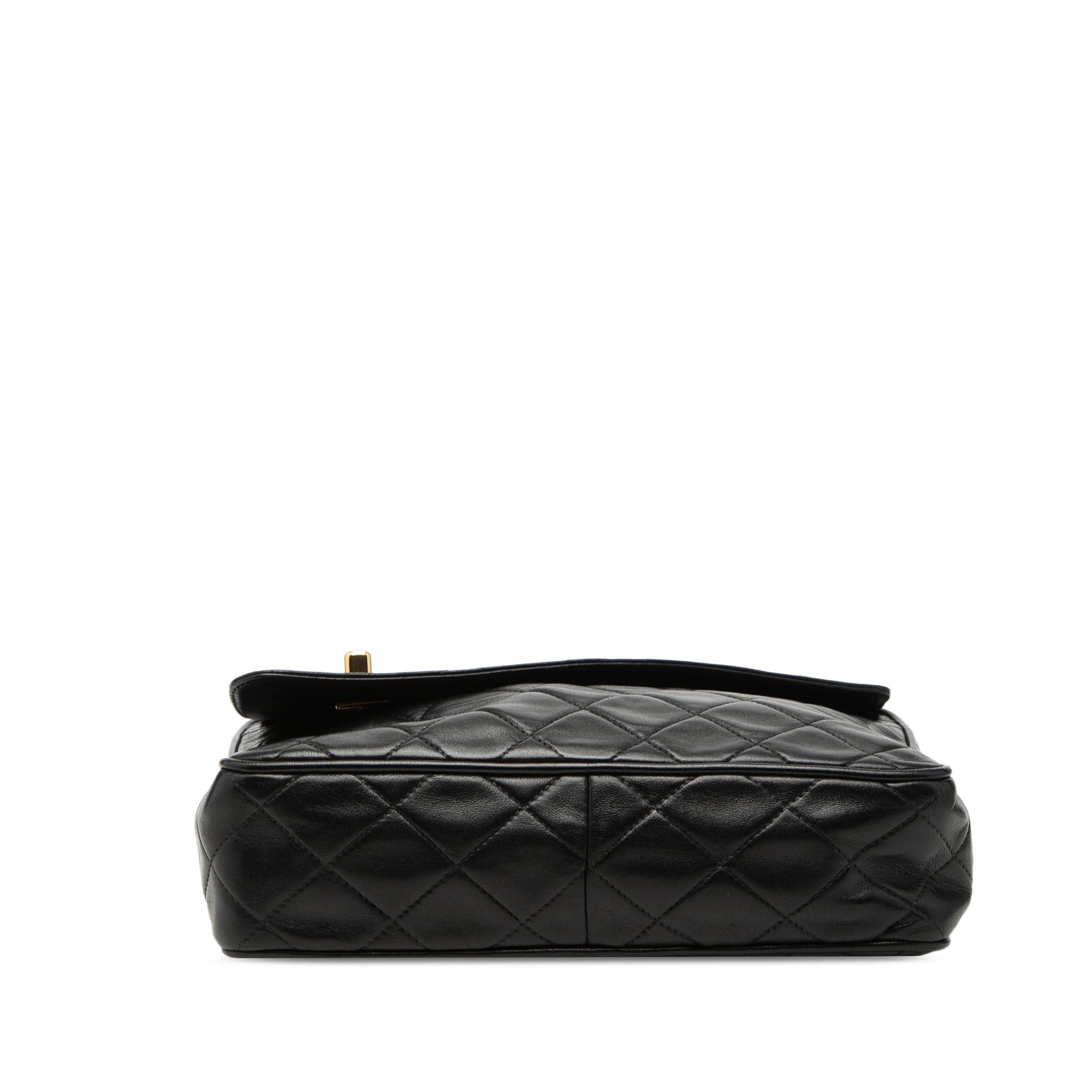 Chanel CC Quilted Lambskin Tassel Camera Bag Size ONE SIZE - 3 Thumbnail