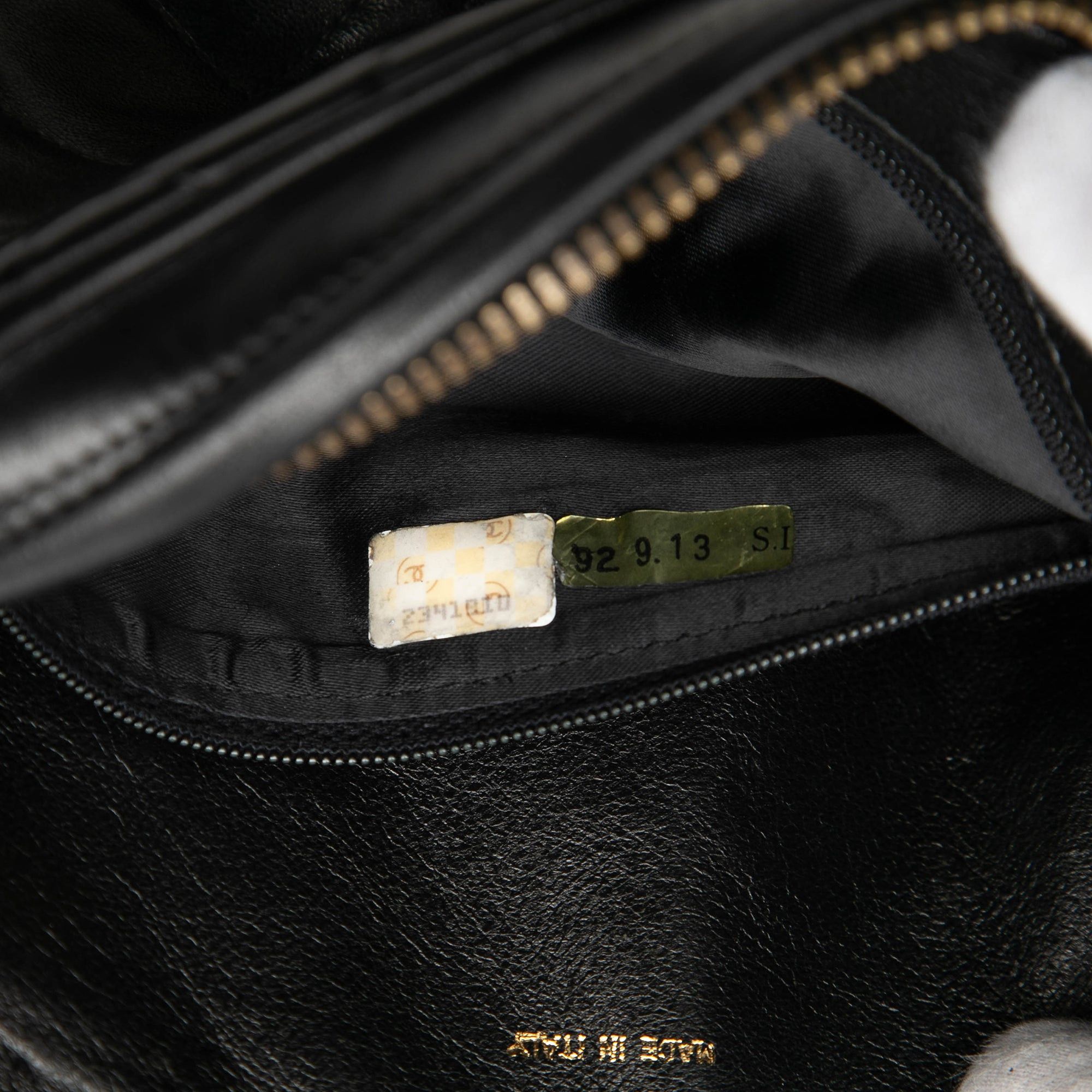 Chanel CC Quilted Lambskin Tassel Camera Bag Size ONE SIZE - 6 Thumbnail