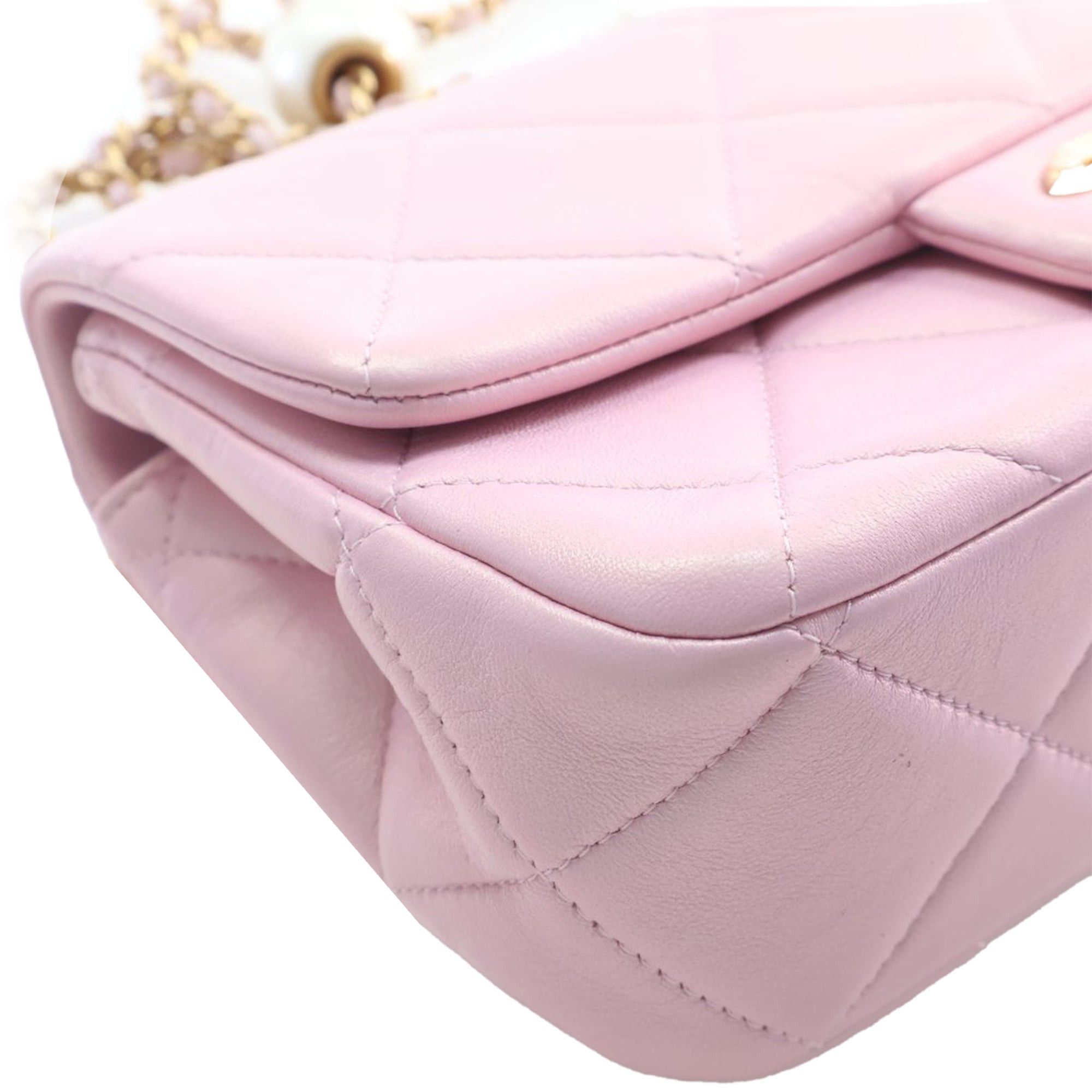 Chanel Mini Quilted Iridescent Lambskin Pearly Flap Size ONE SIZE - 13 Thumbnail