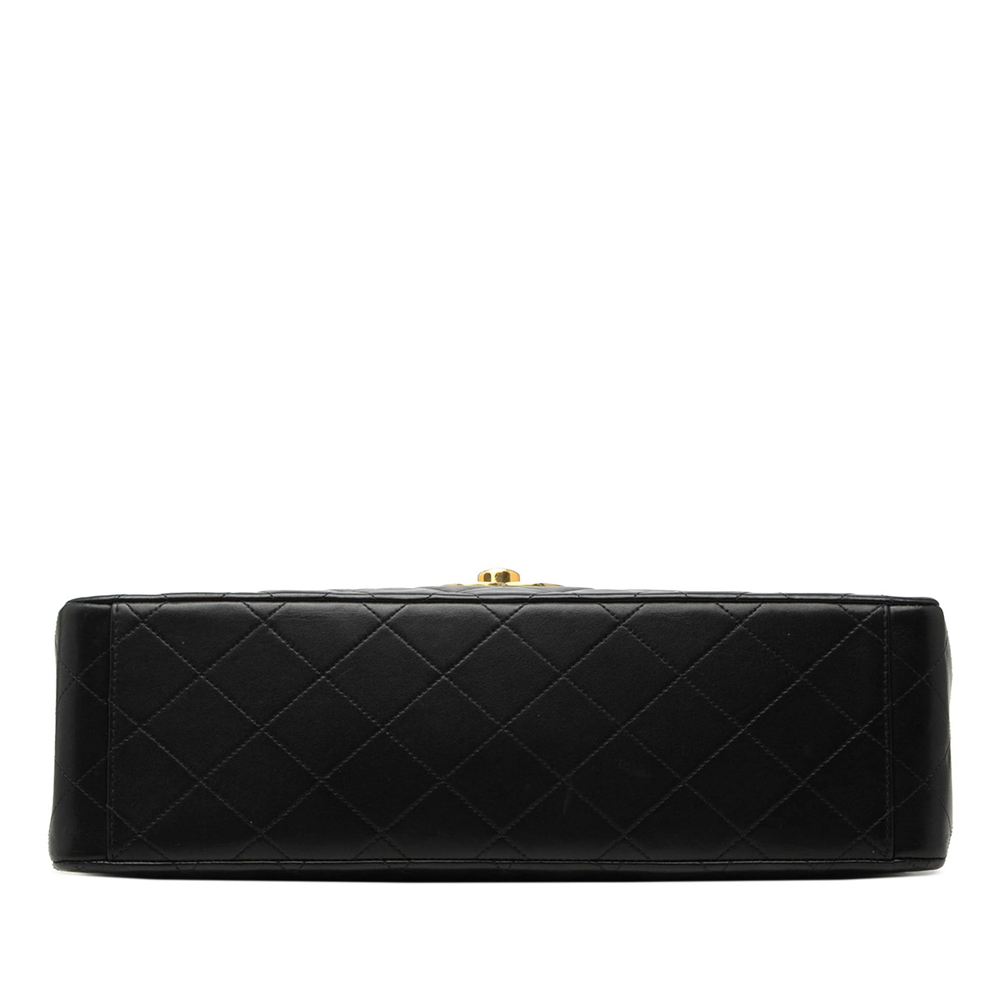 Chanel Maxi XL Classic Lambskin Single Flap Size ONE SIZE - 3 Thumbnail