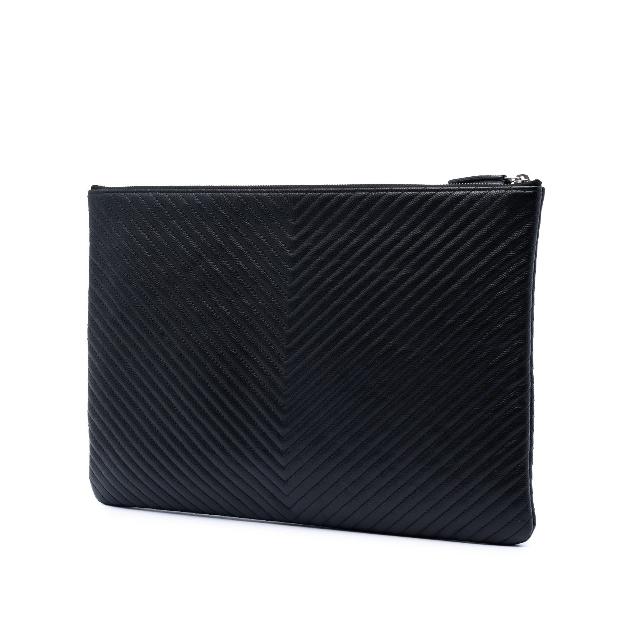 Chanel Large Chevron Caviar O Case Clutch Size ONE SIZE - 2 Thumbnail