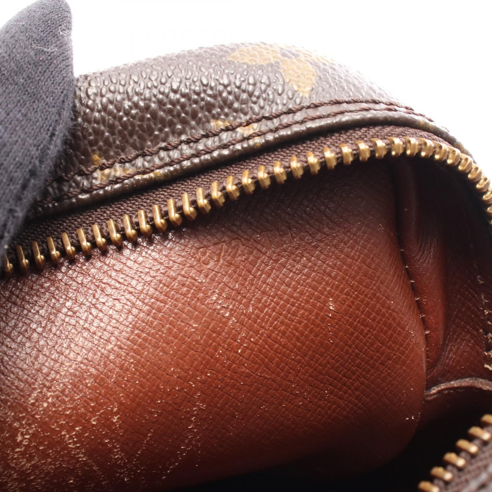 Louis Vuitton Louis Vuitton Louis Vuitton Amazon Monogram Coated Canvas Shoulder Bag Textile Shoulder Bag M45236 DUTY FREE for USA Size ONE SIZE - 5 Thumbnail